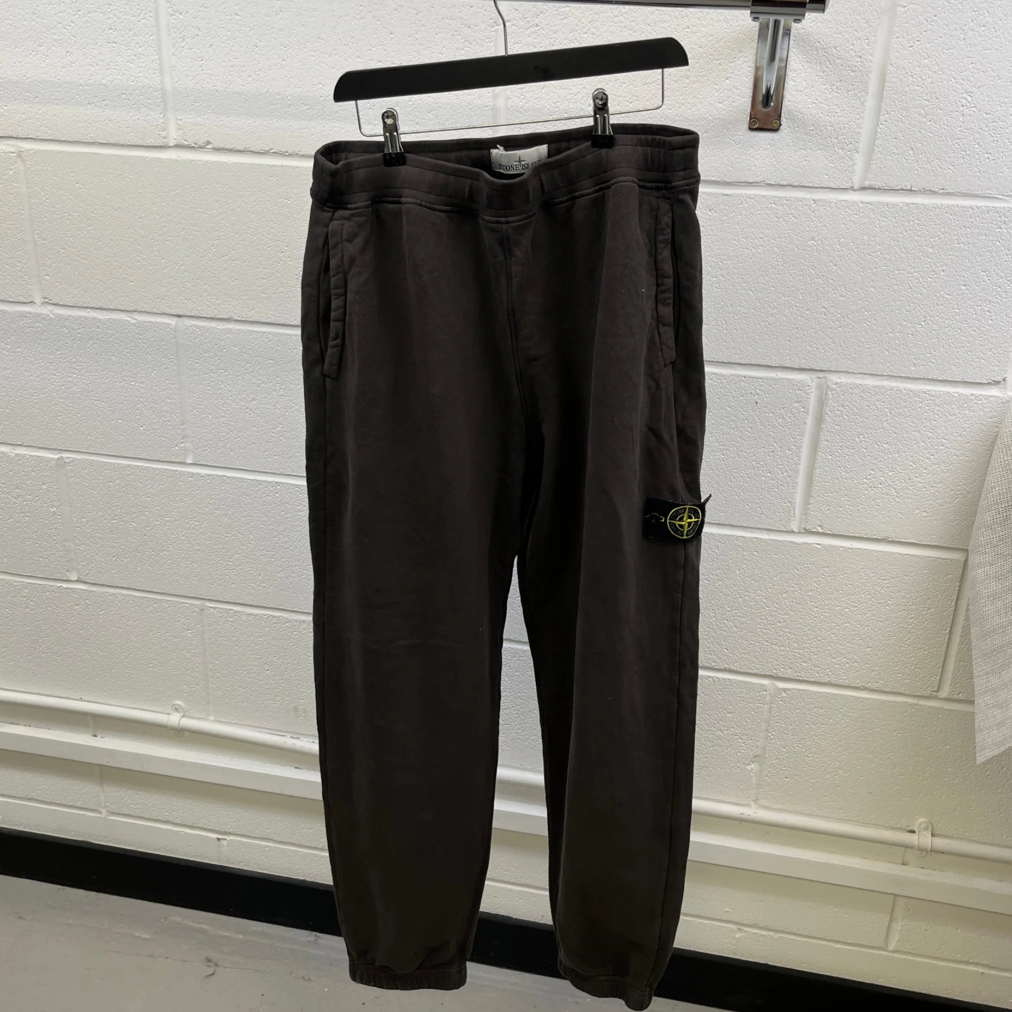 Men's Applique Logo Joggers Charcoal Size L - Image 8