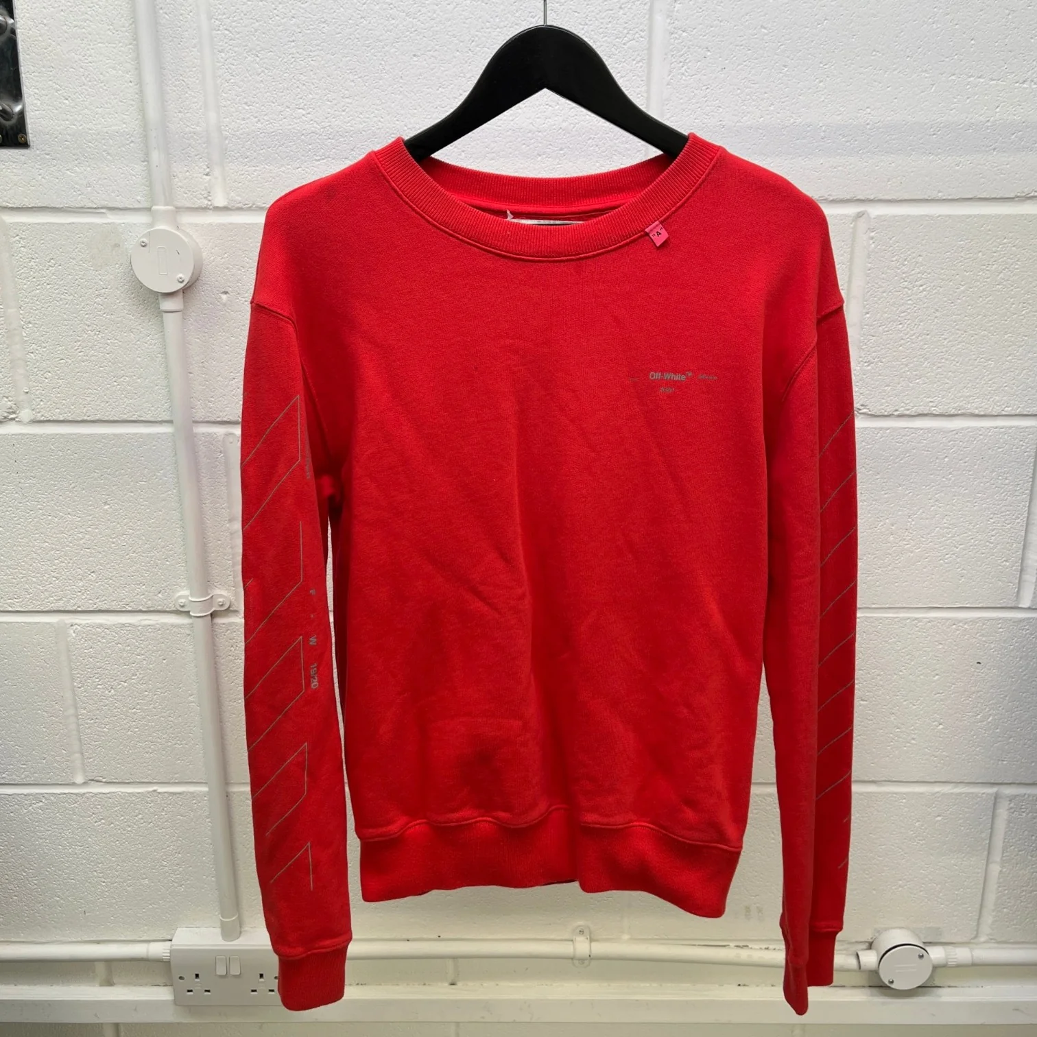 Men's Arrow Logo Sweatshirt Red Size S - Image 10