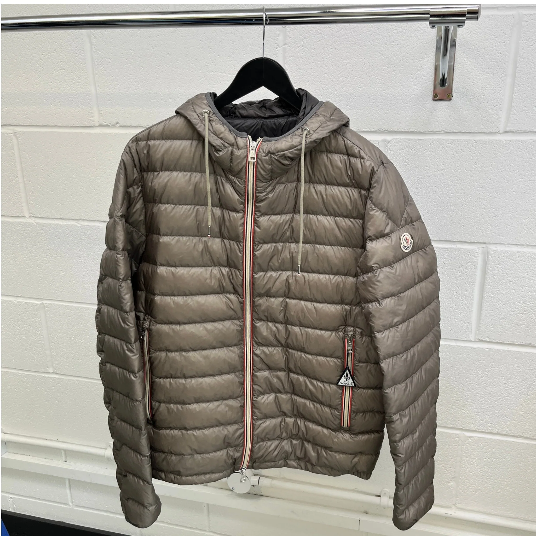 Men's Athenes Down Jacket Beige Size 5 / XXL - Image 9