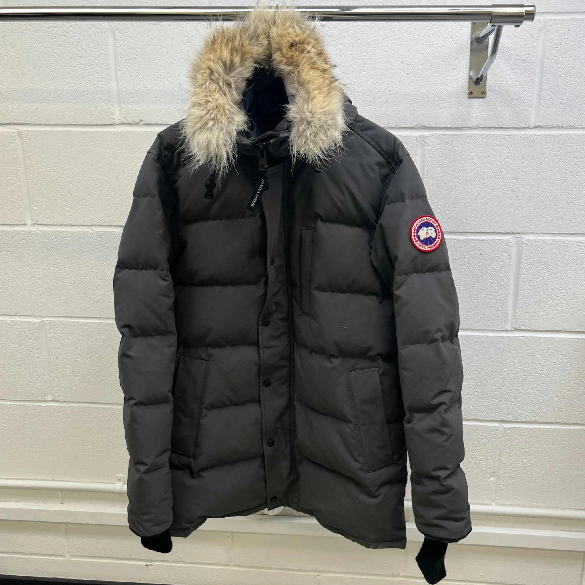 Men's Carson Down Jacket Grey Size L - Image 8