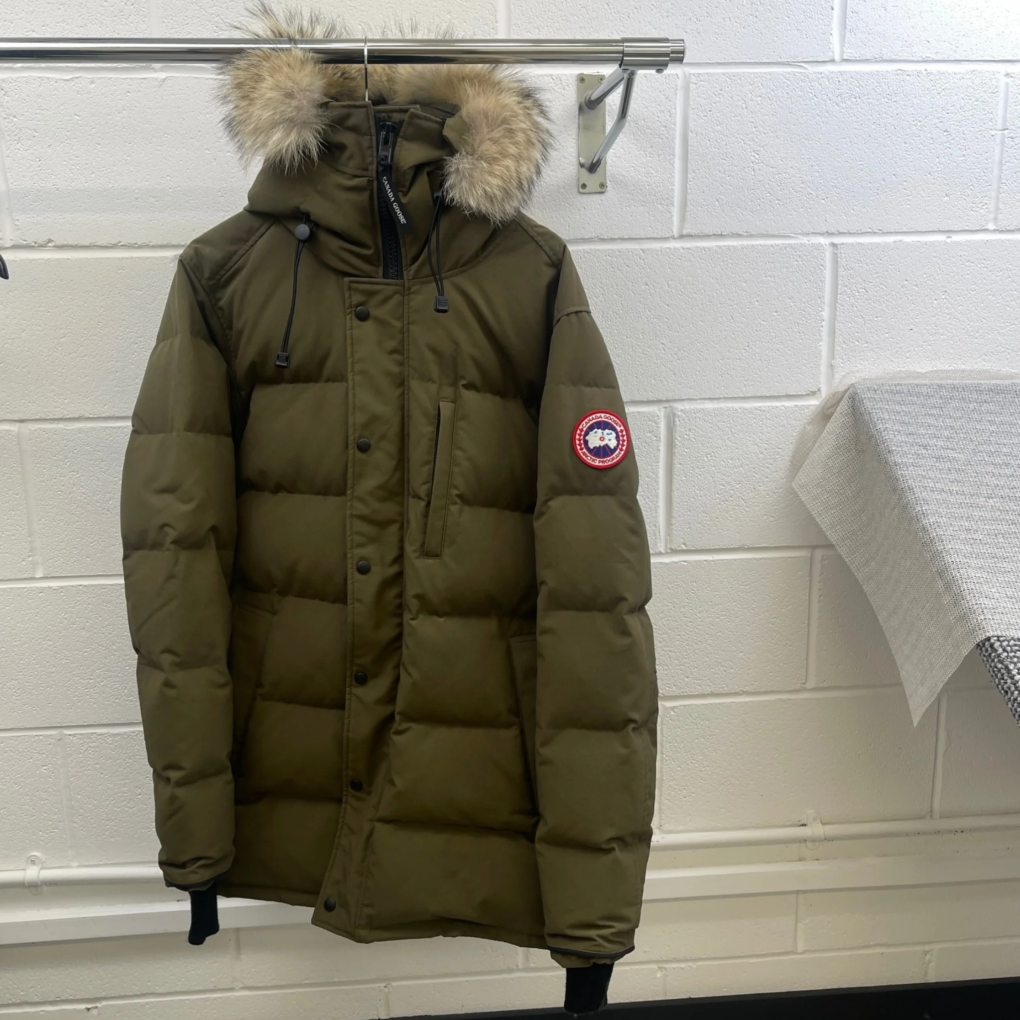 Men's Carson Down Jacket Khaki Size XL - Image 9