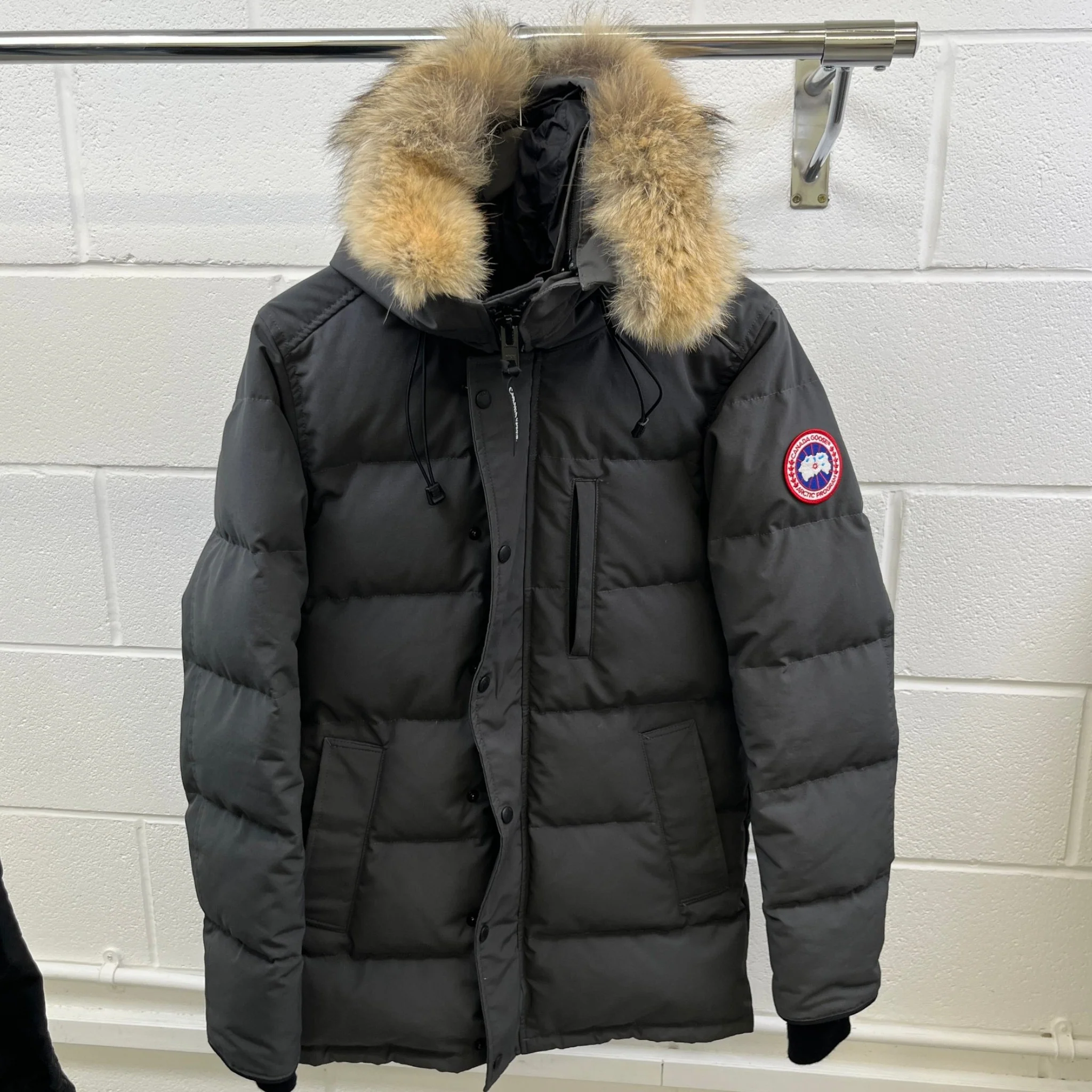 Men's Carson Parka Down Jacket Grey Size S - Image 8