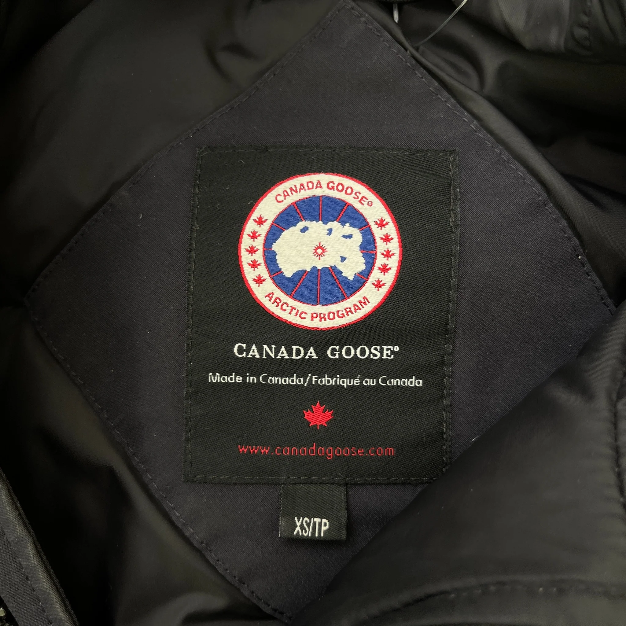 Men's Chateau Parka Down Jacket Navy Size XS - Image 6
