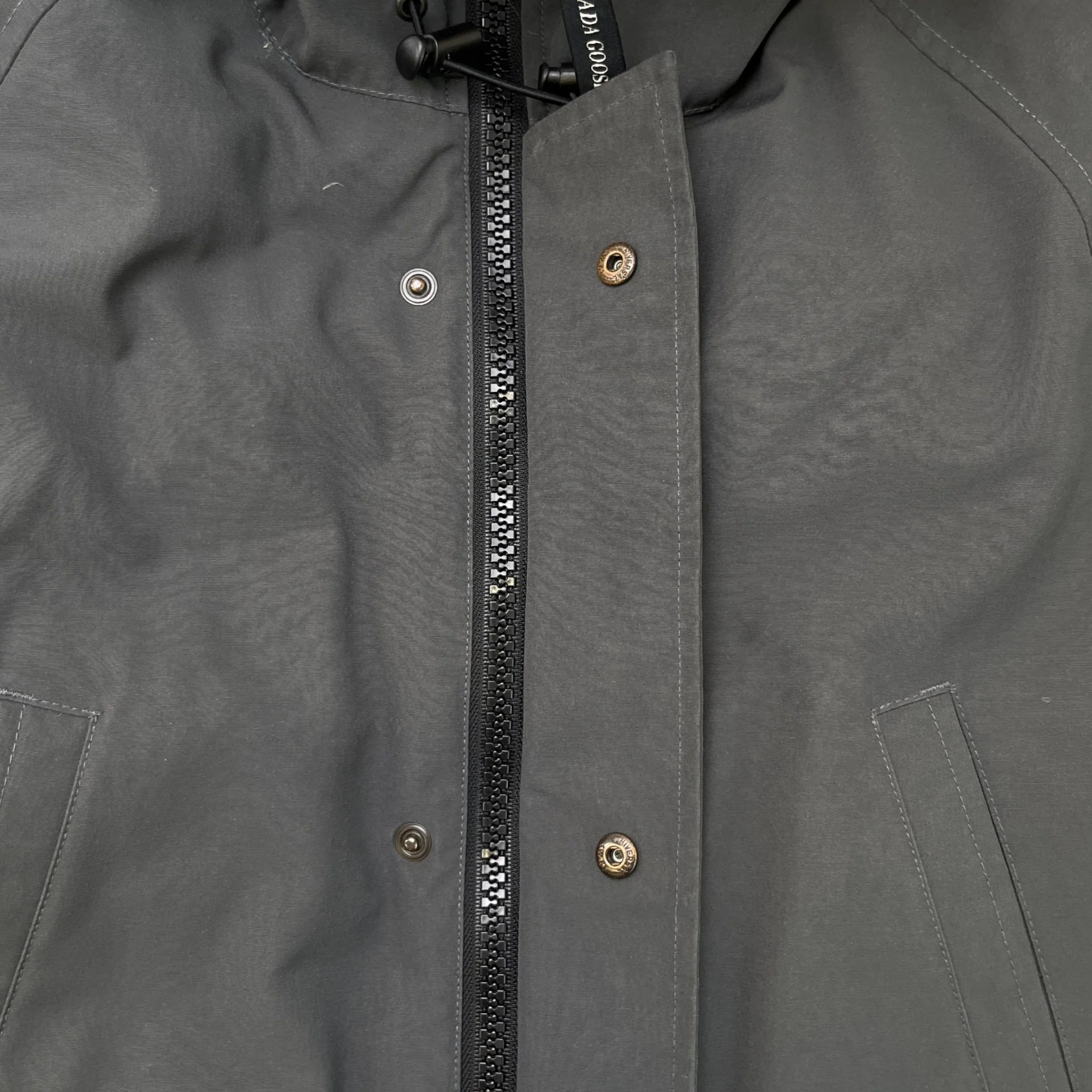 Men's Chilliwack Bomber Down Jacket Grey Size S - Image 9