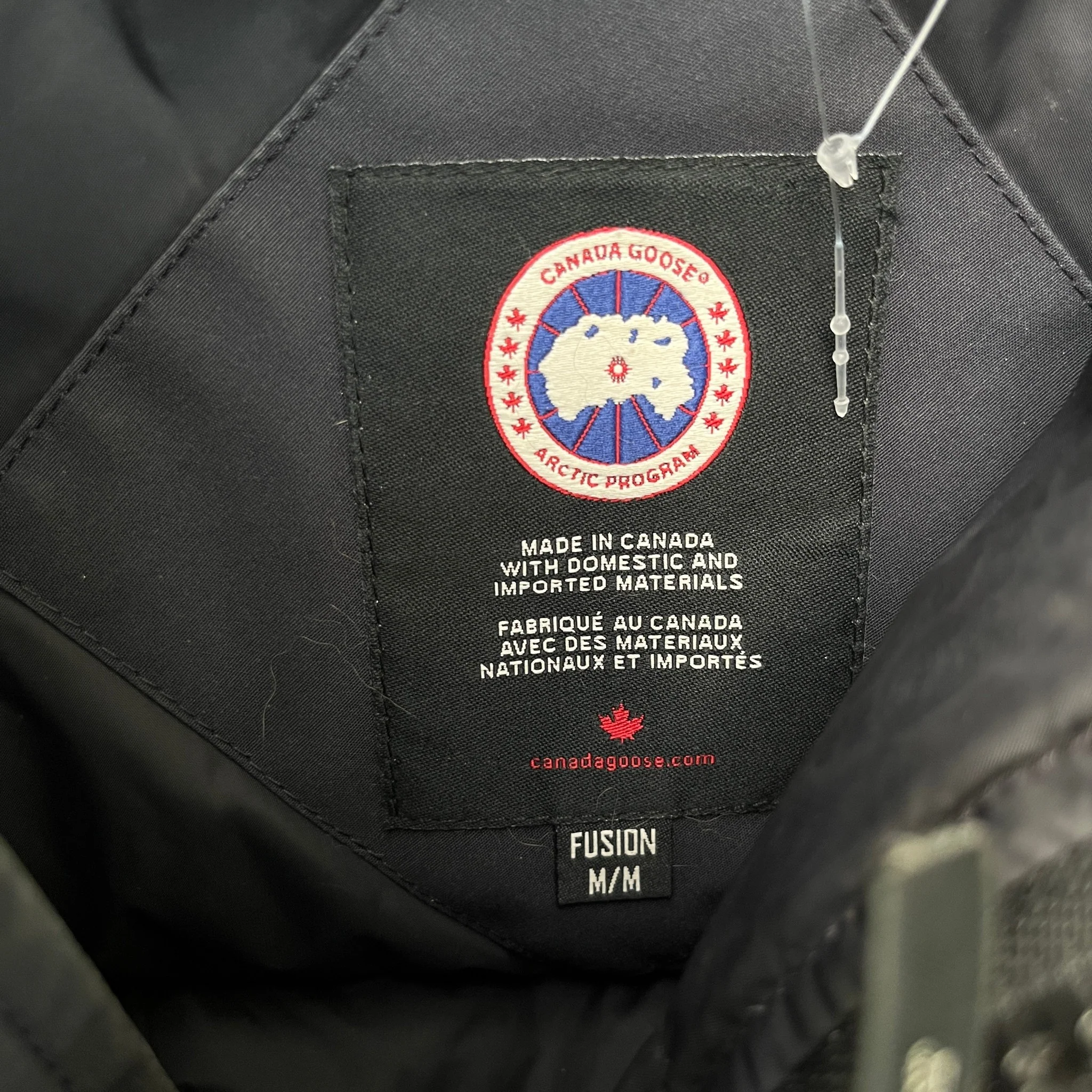 Men's Chilliwack Bomber Down Jacket Navy Size M - Image 8