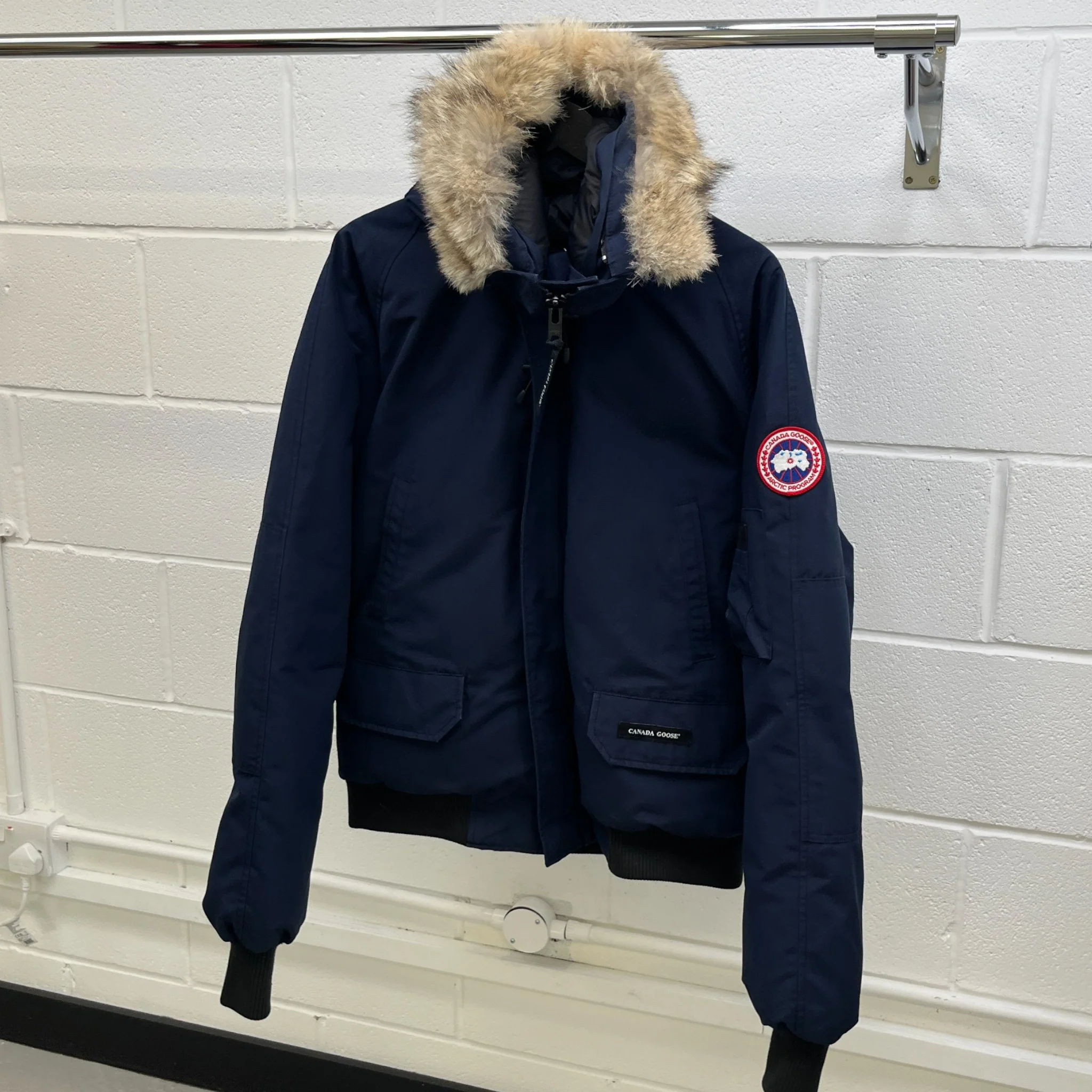 Men's Chilliwack Bomber Down Jacket Navy Size XL - Image 9