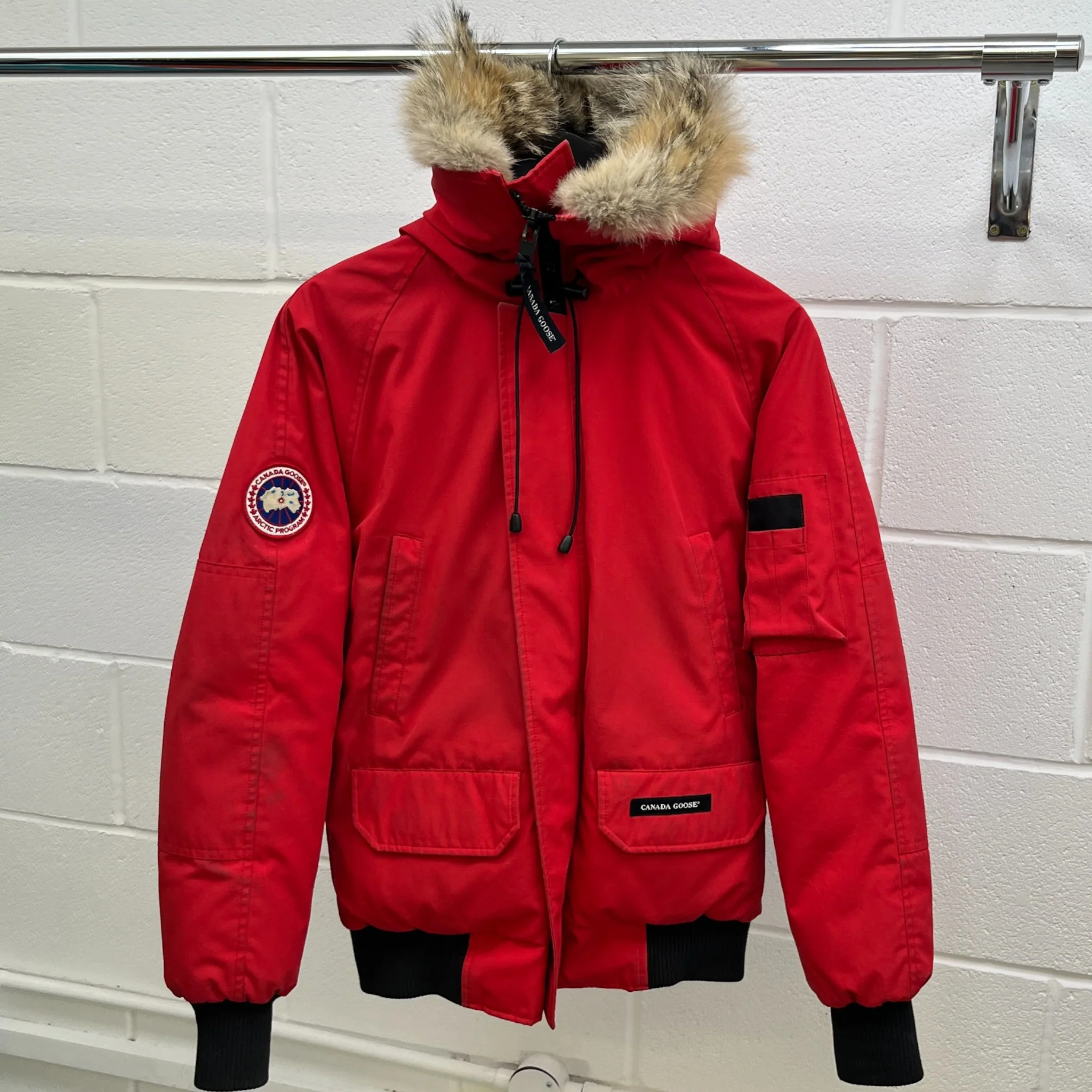 Men's Chilliwack Bomber Down Jacket Red Size XS - Image 9