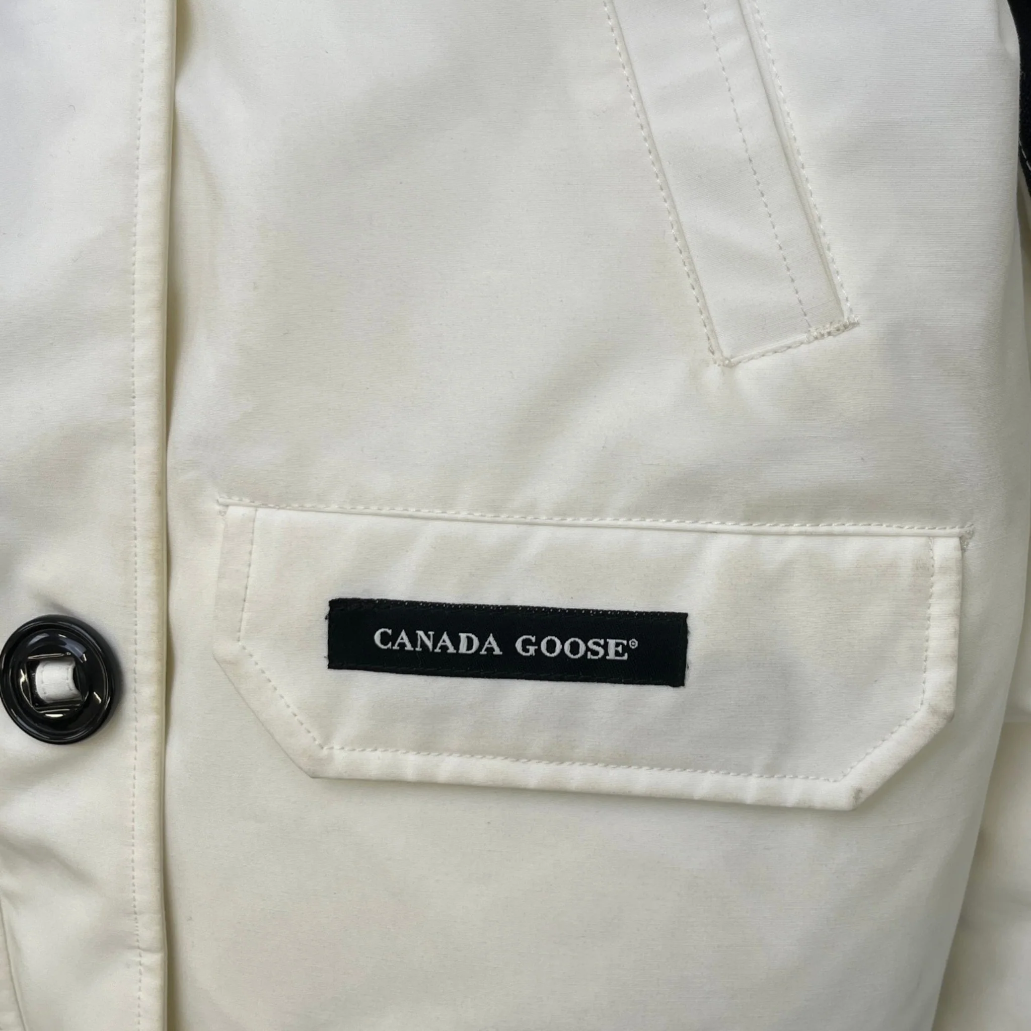 Men's Chilliwack Bomber Down Jacket White Size M - Image 6