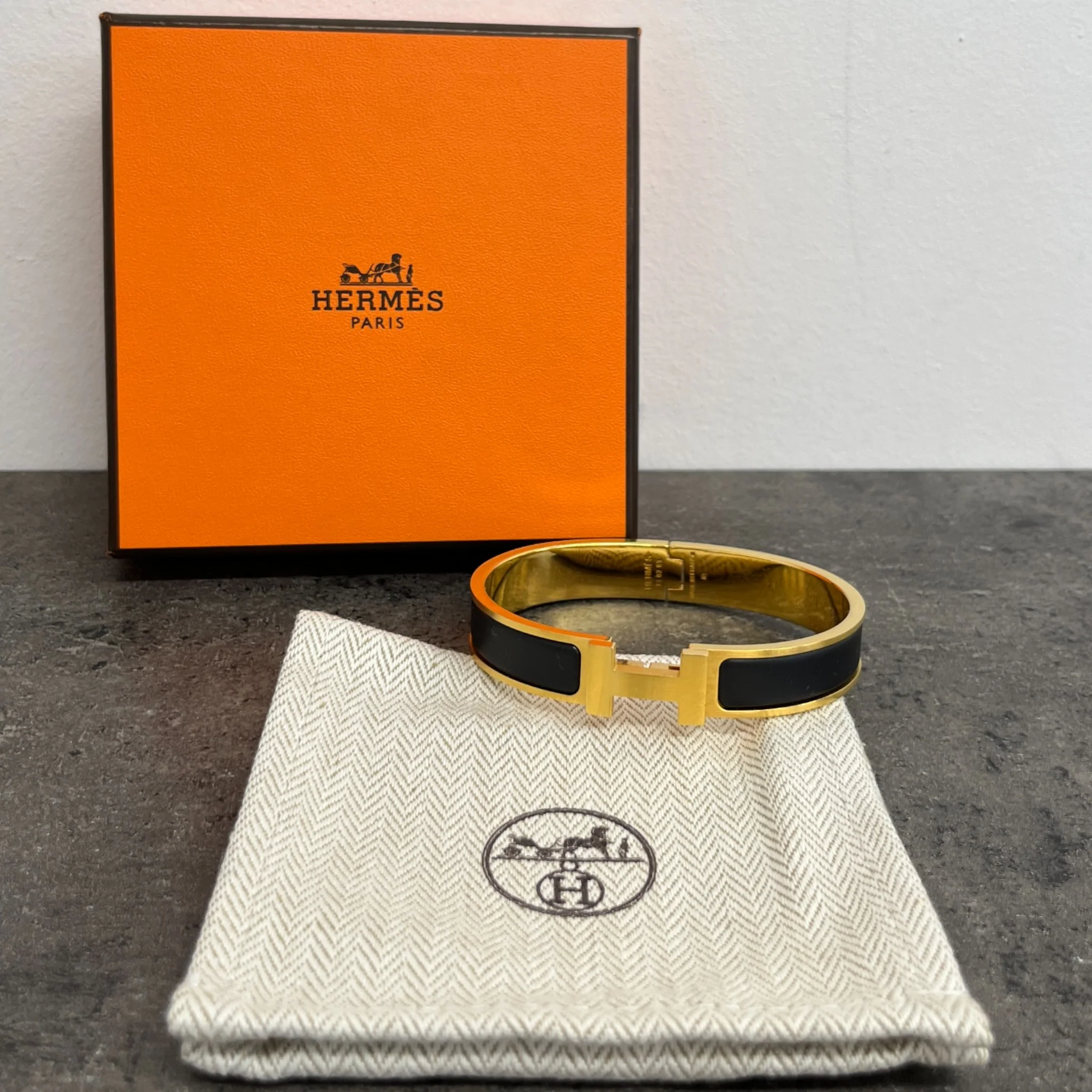Men's Clic H Bracelet Gold - Image 6