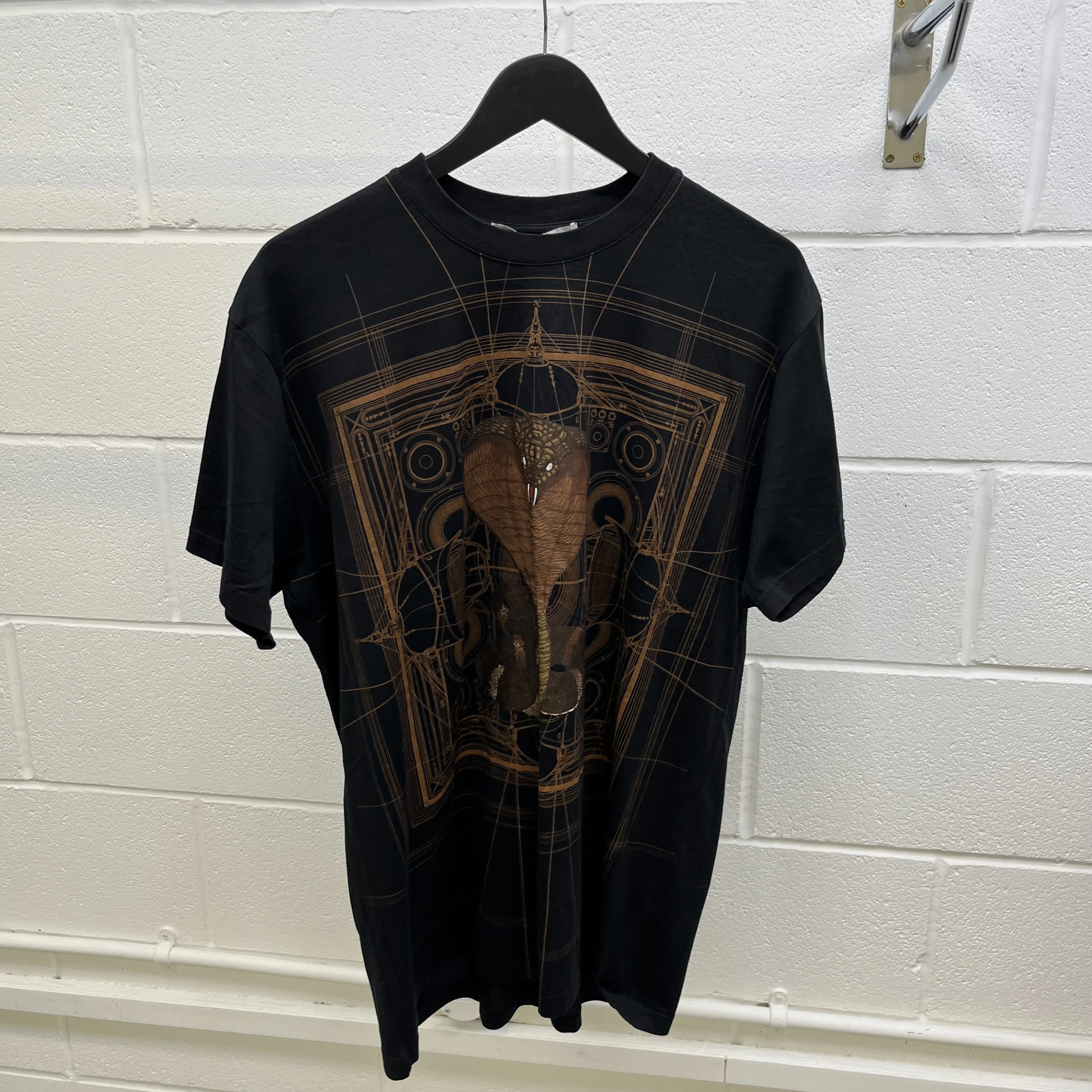 Men's Cobra Map Print T-Shirt Black Size S - Image 8