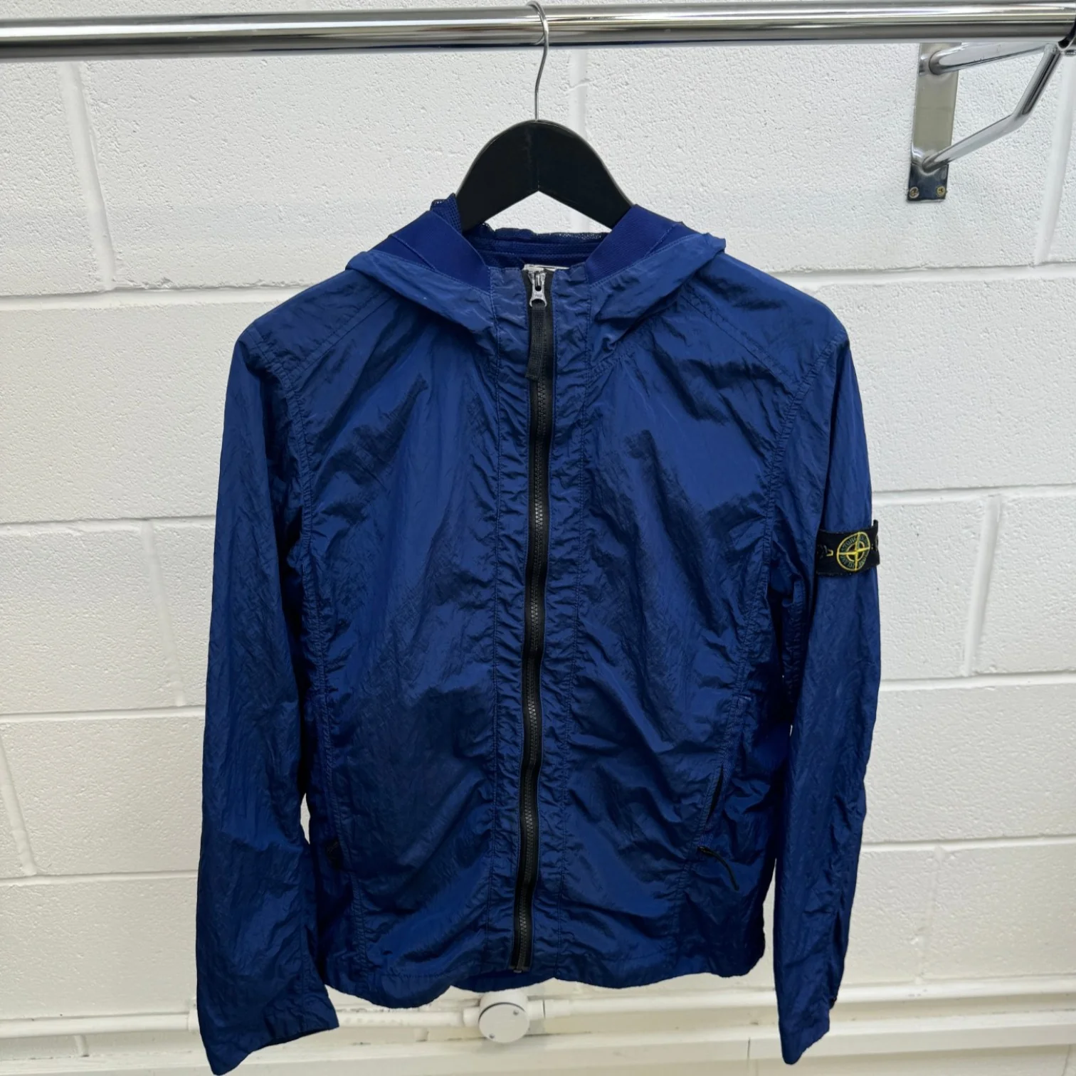 Men's Crinkle Reps Applique Logo Windbreaker Blue Size Age 14 - Image 9