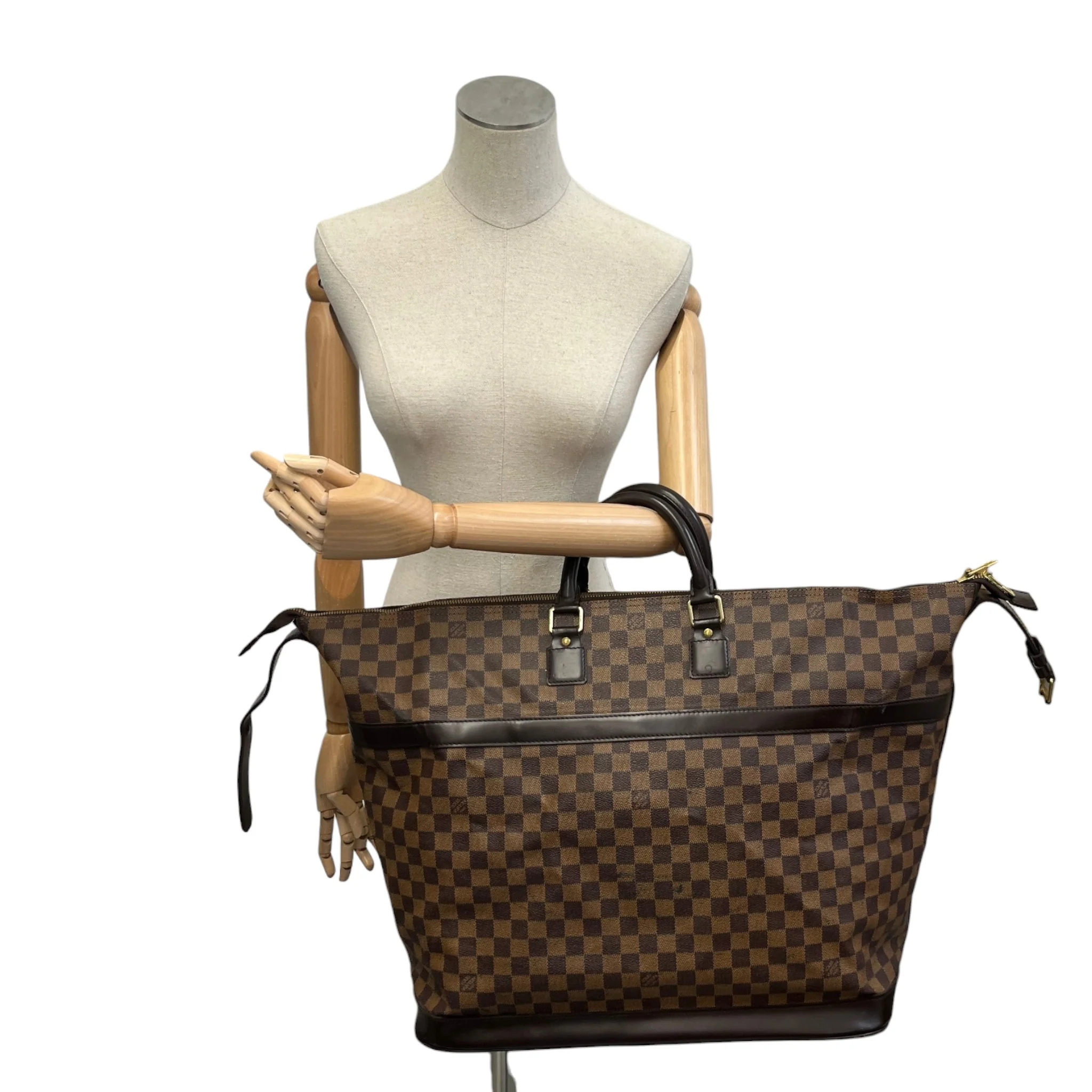 Men's Damier Ebene Cruises Grimaud 45 Bag Brown - Image 2