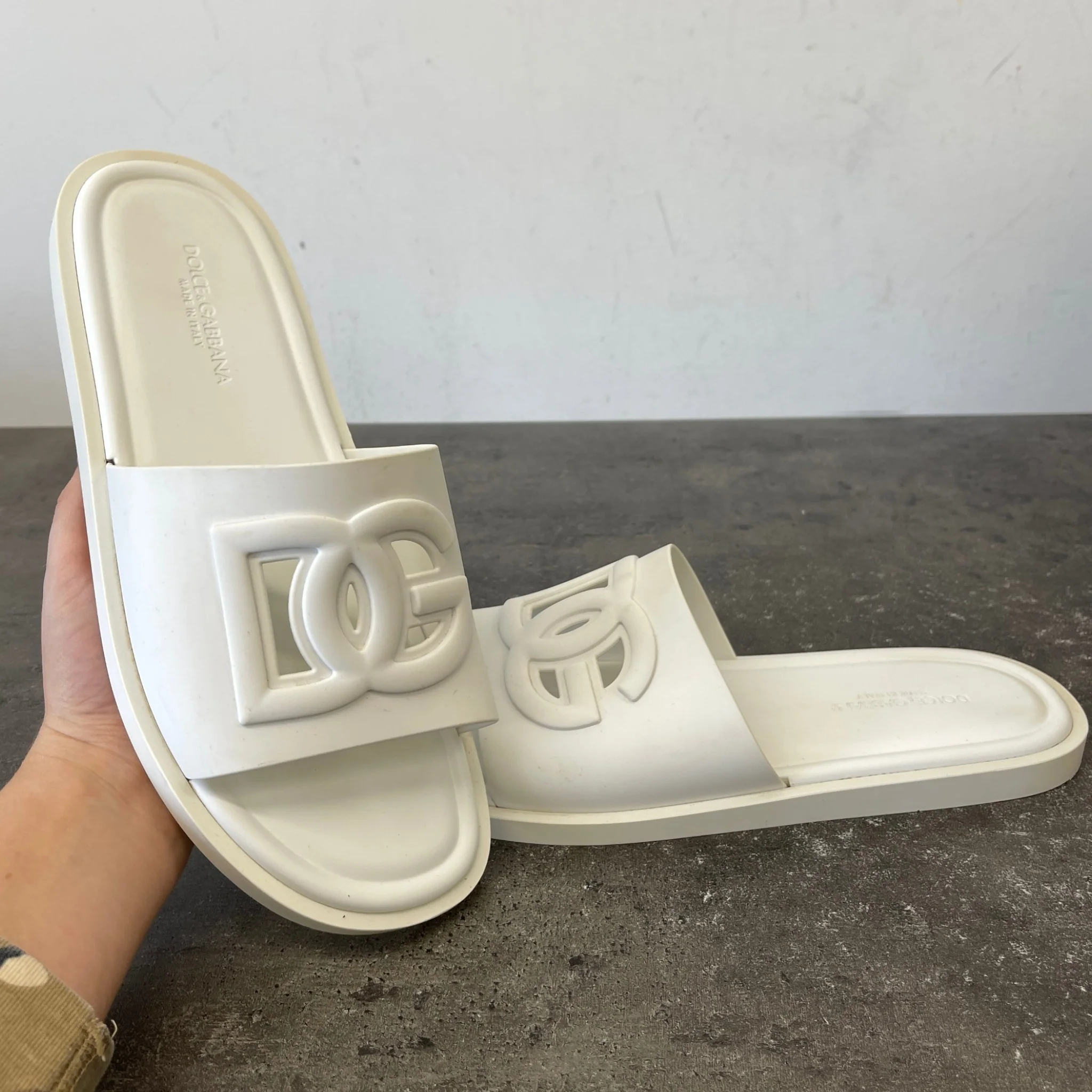 Men's Dg Pool Slides White Size EU 43 / UK 9 - Image 12
