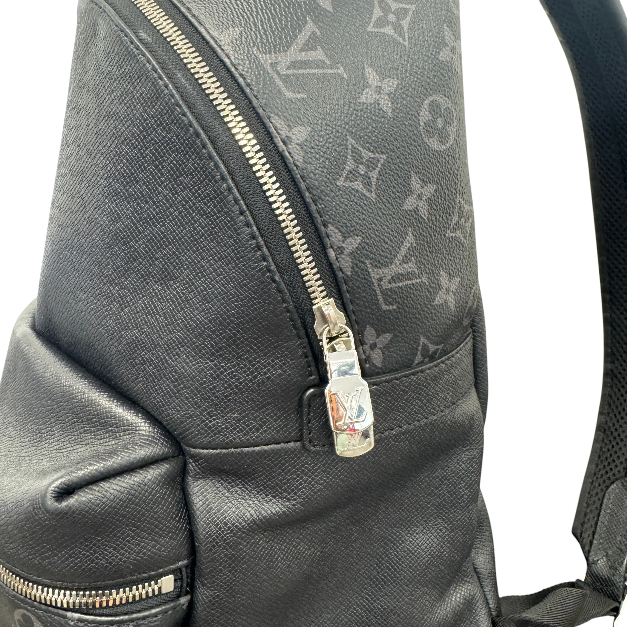 Men's Discovery Monogram Eclipse Taiga Backpack Black - Image 5