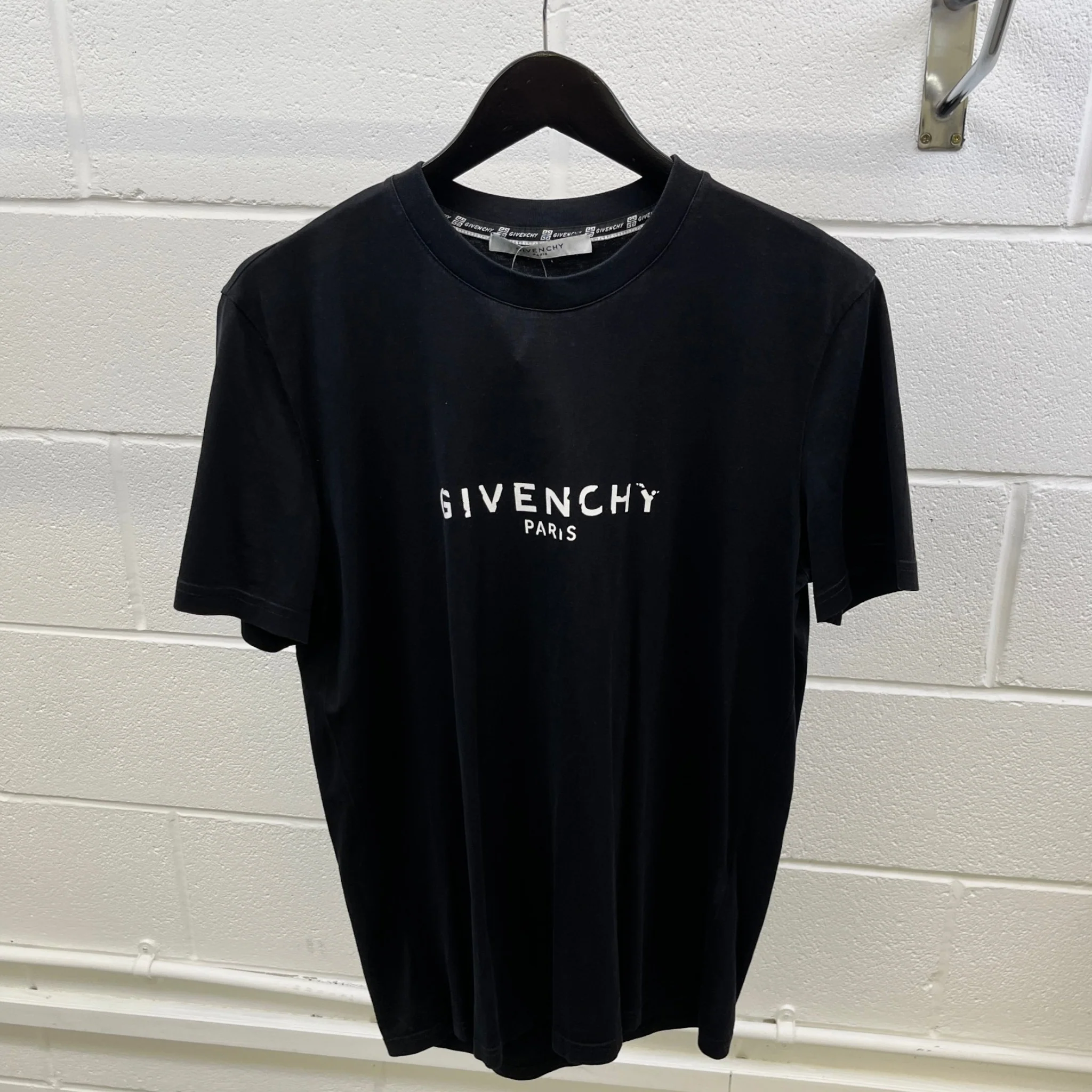 Men's Distressed Logo Print T-Shirt Black Size M - Image 8