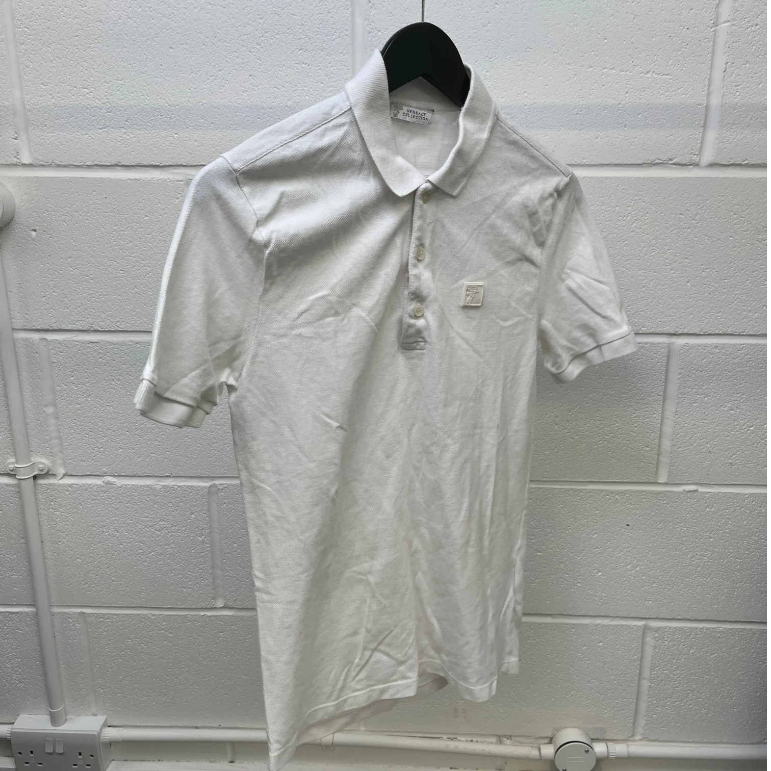 Men's Embossed Logo Polo Shirt White Size M - Image 10