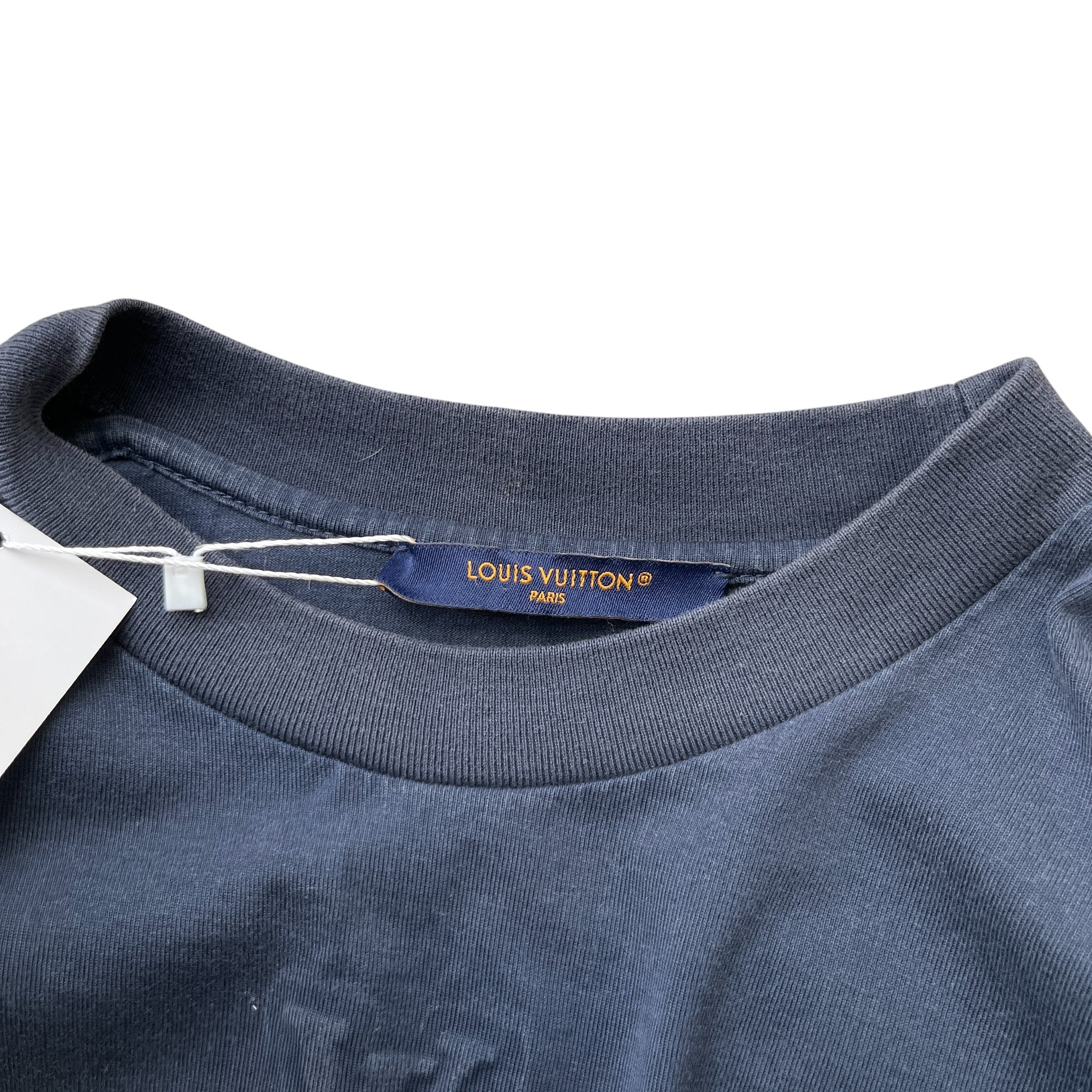 Men's Embossed Logo T-Shirt Navy Size XS - Image 7