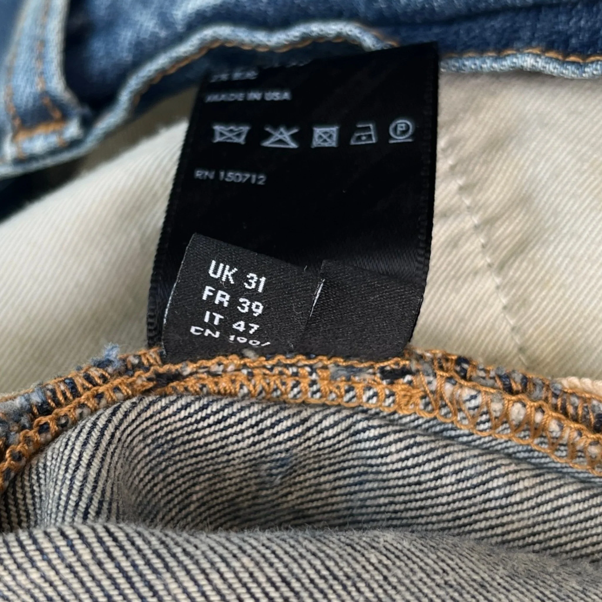 Men's Embroidered Logo Jeans Blue Size Waist 31" - Image 8