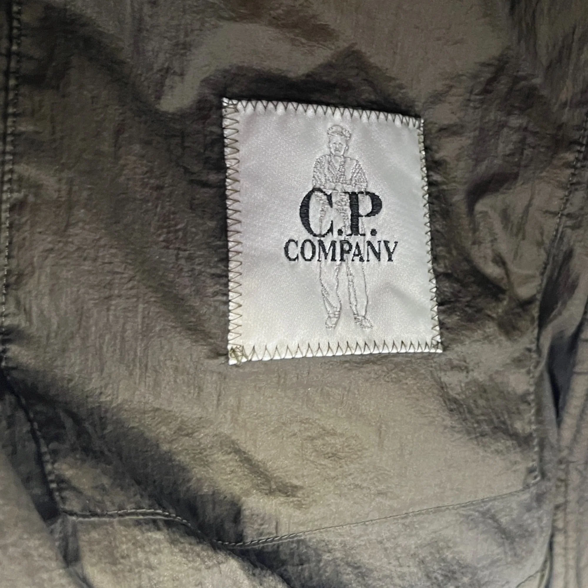 Men's Embroidered Logo Shell Down Jacket Khaki Size IT 46 / S - Image 9