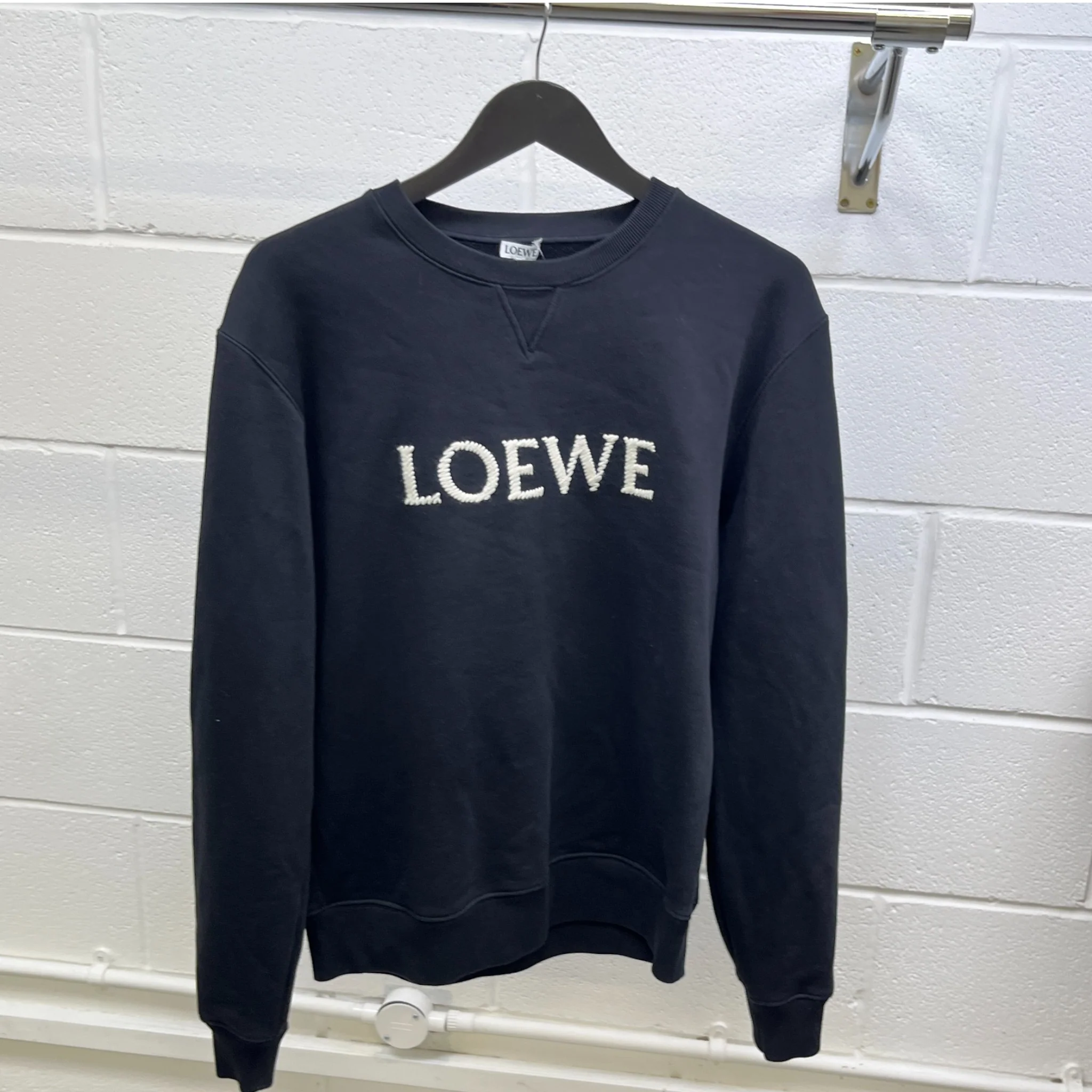 Men's Embroidered Logo Sweatshirt Black Size M - Image 8