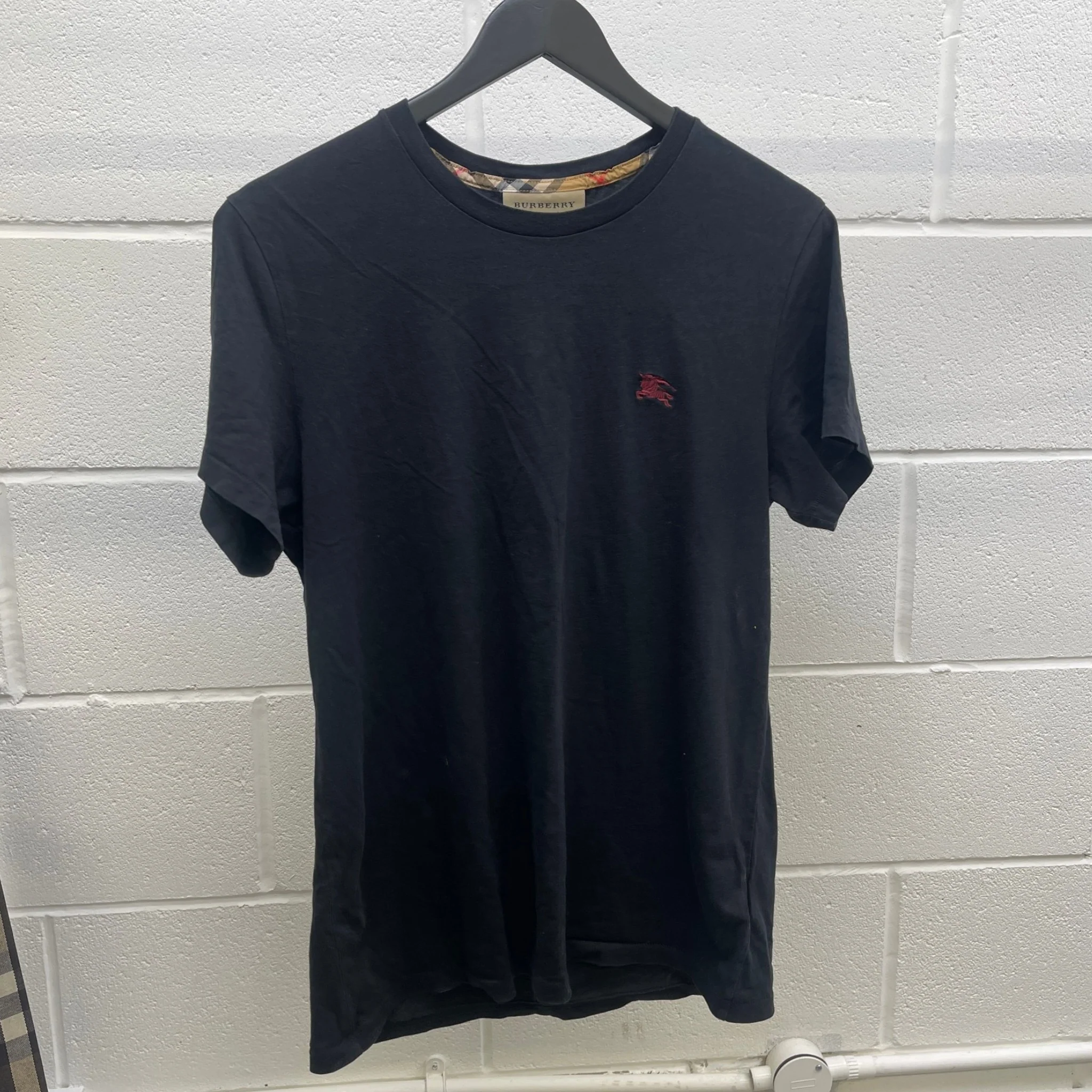 Men's Embroidered Logo T-Shirt Black Size M - Image 9