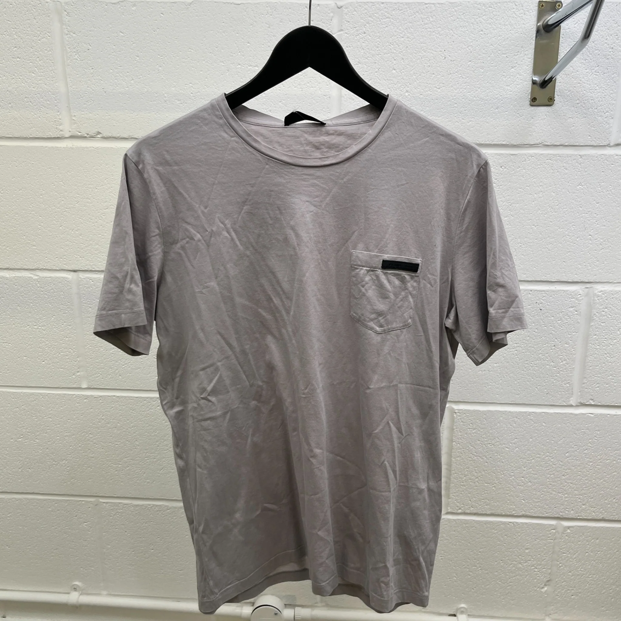 Men's Embroidered Logo T-Shirt Grey Size L - Image 8