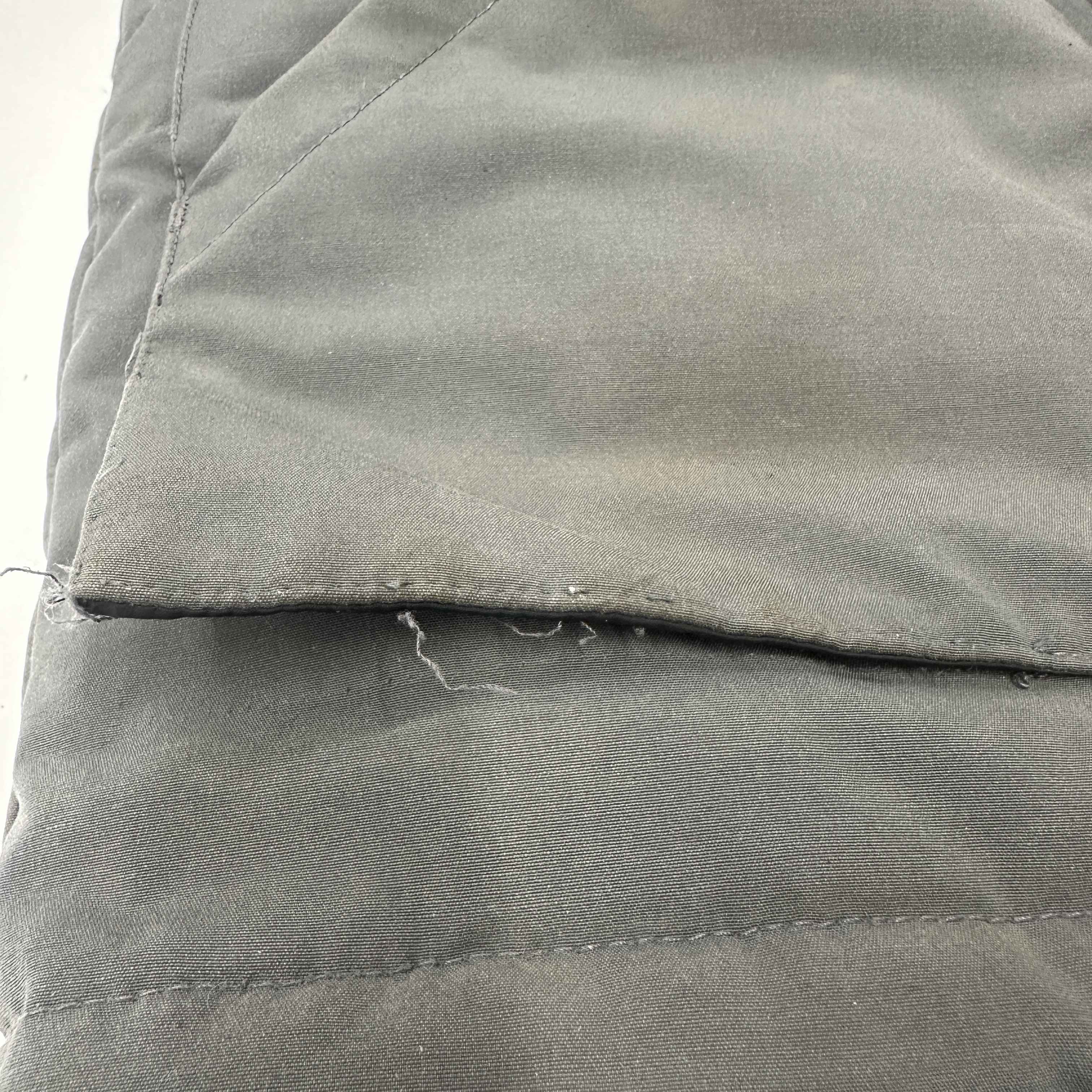 Men's Emory Down Jacket Grey Size S - Image 9