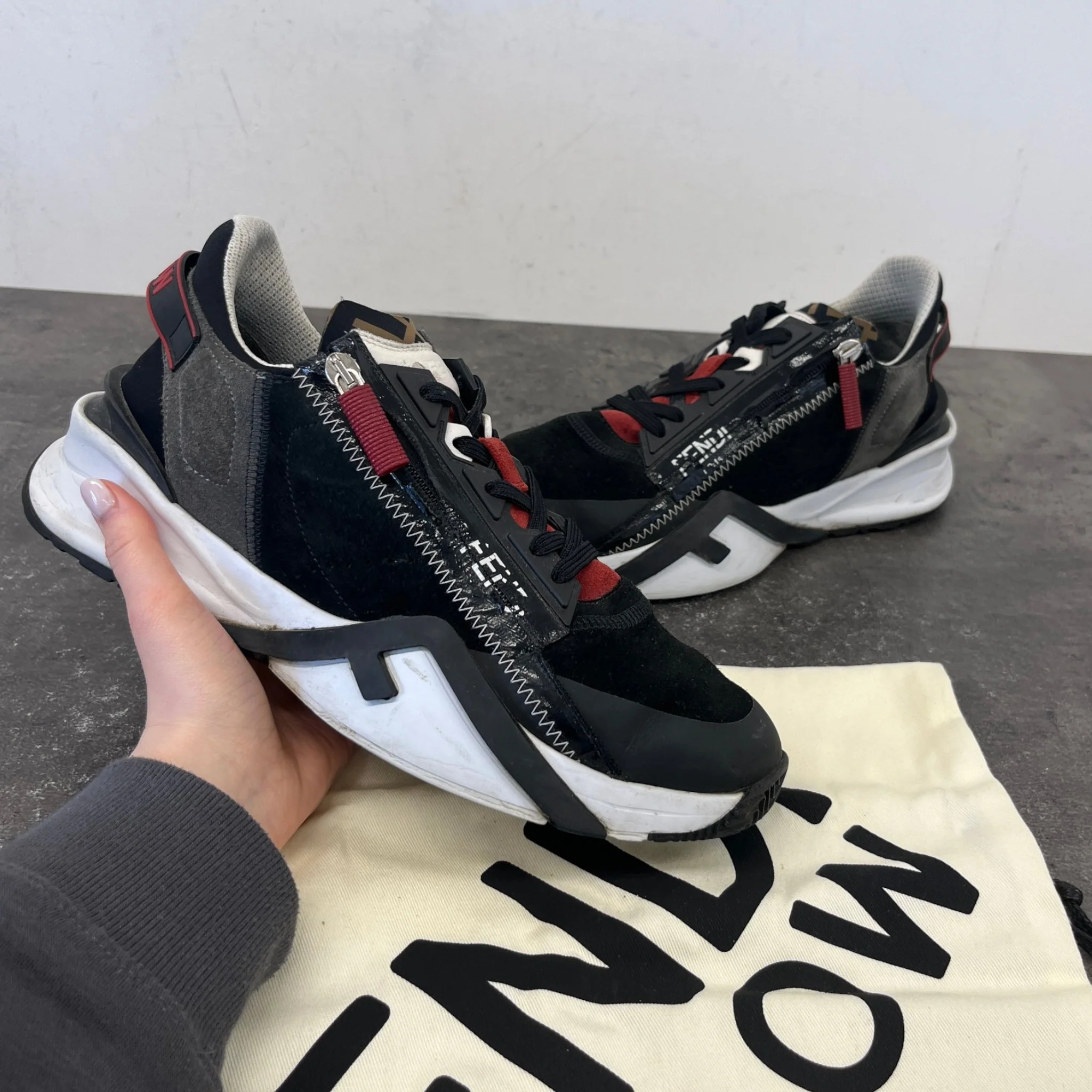 Men's Flow Low Trainers Black Size EU 41 / UK 7 - Image 12