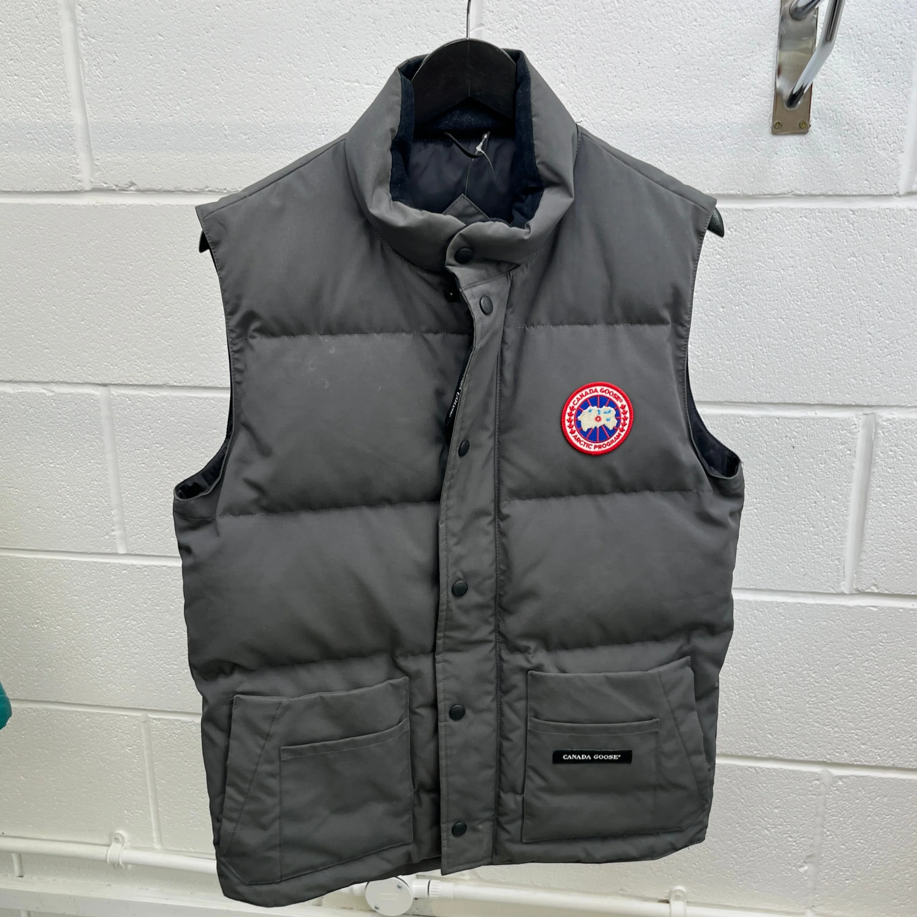 Men's Freestyle Gilet Charcoal Size S - Image 8