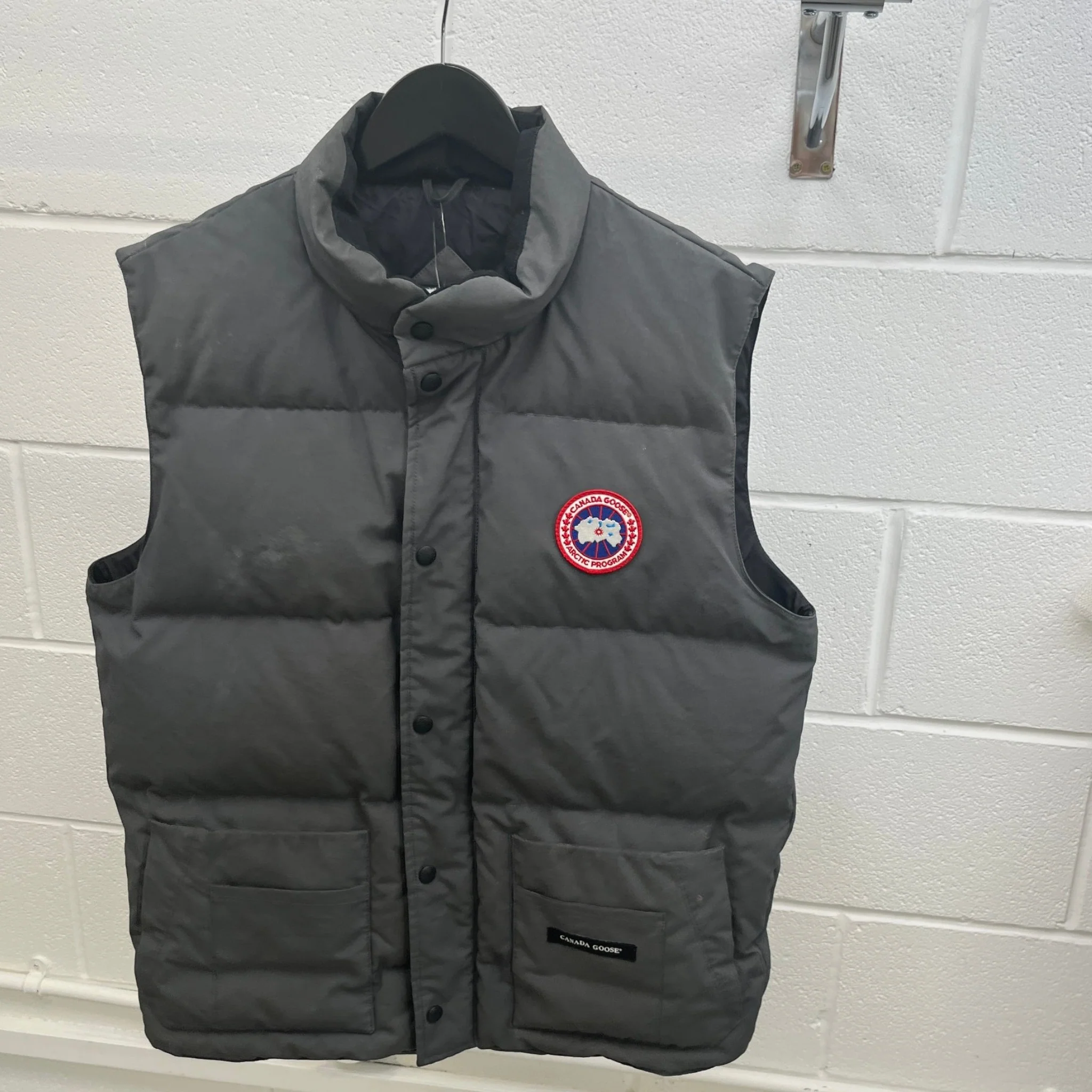 Men's Freestyle Gilet Grey Size L - Image 9