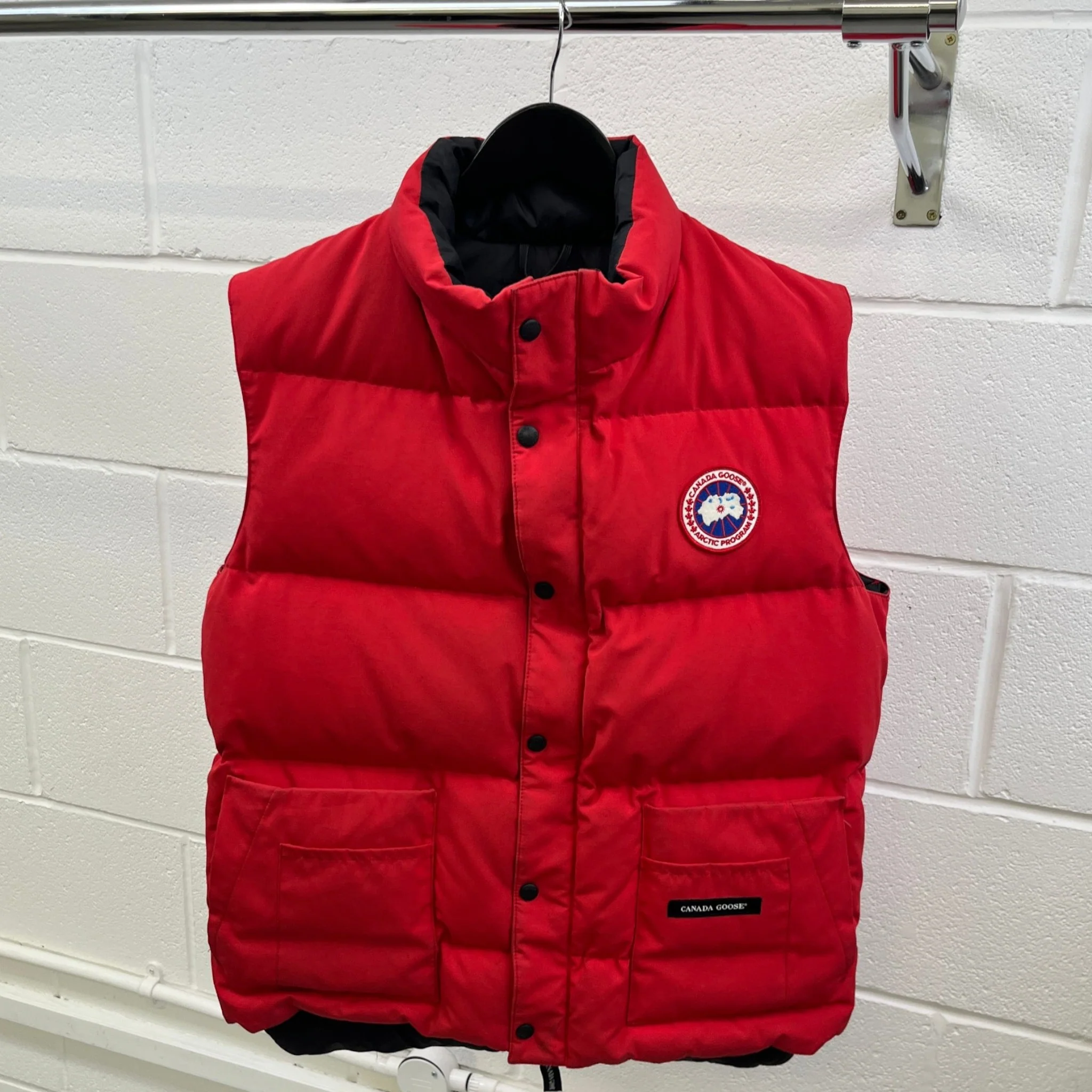 Men's Freestyle Gilet Red Size M - Image 9
