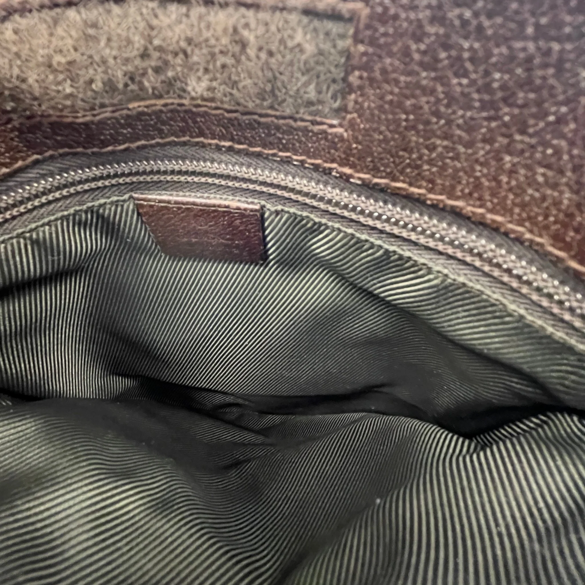 Men's Gg Supreme Messenger Bag Beige - Image 8