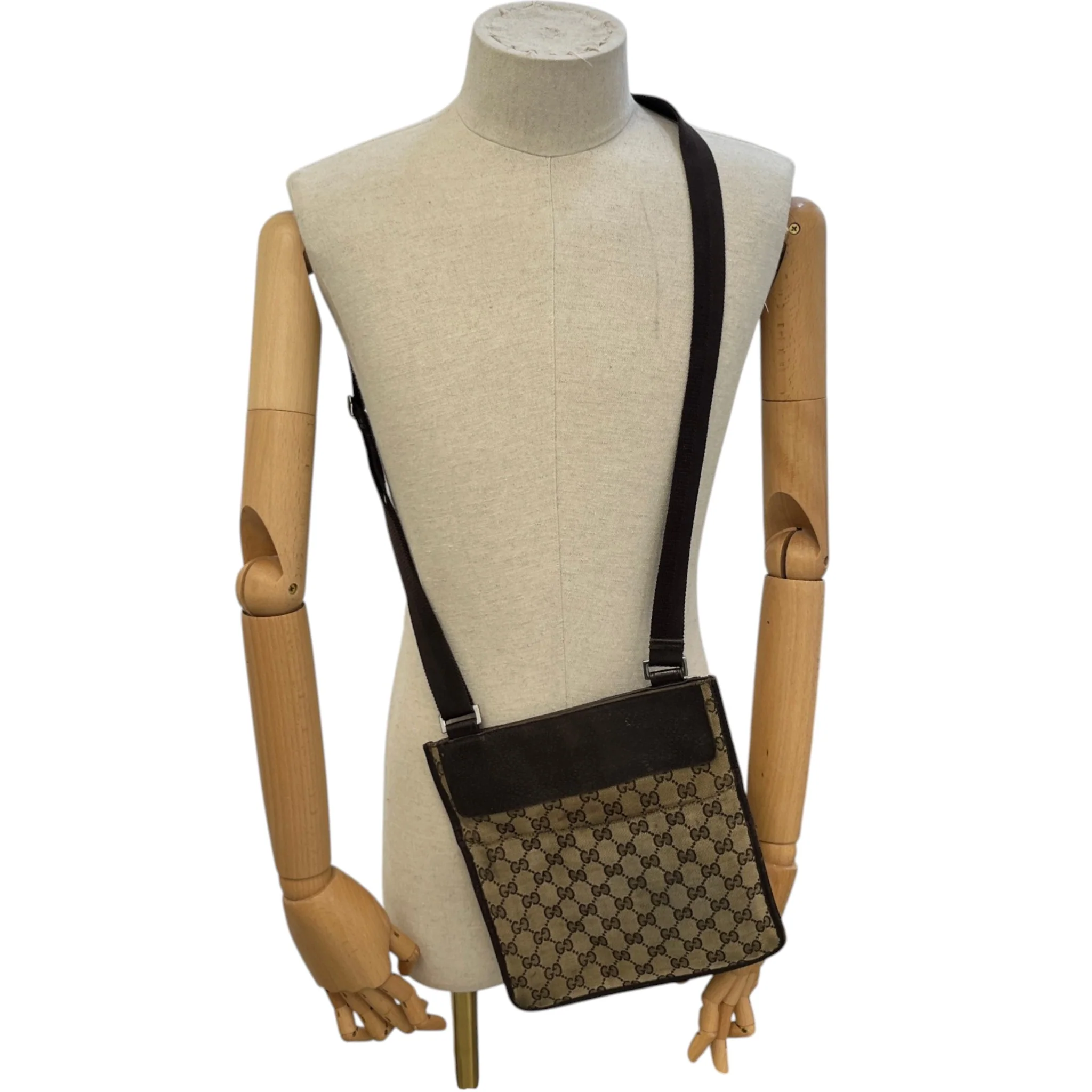 Men's Gg Supreme Messenger Bag Beige - Image 2