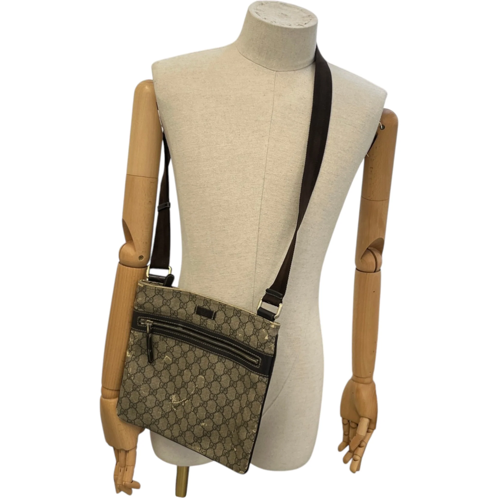 Men's Gg Supreme Messenger Bag Beige - Image 2
