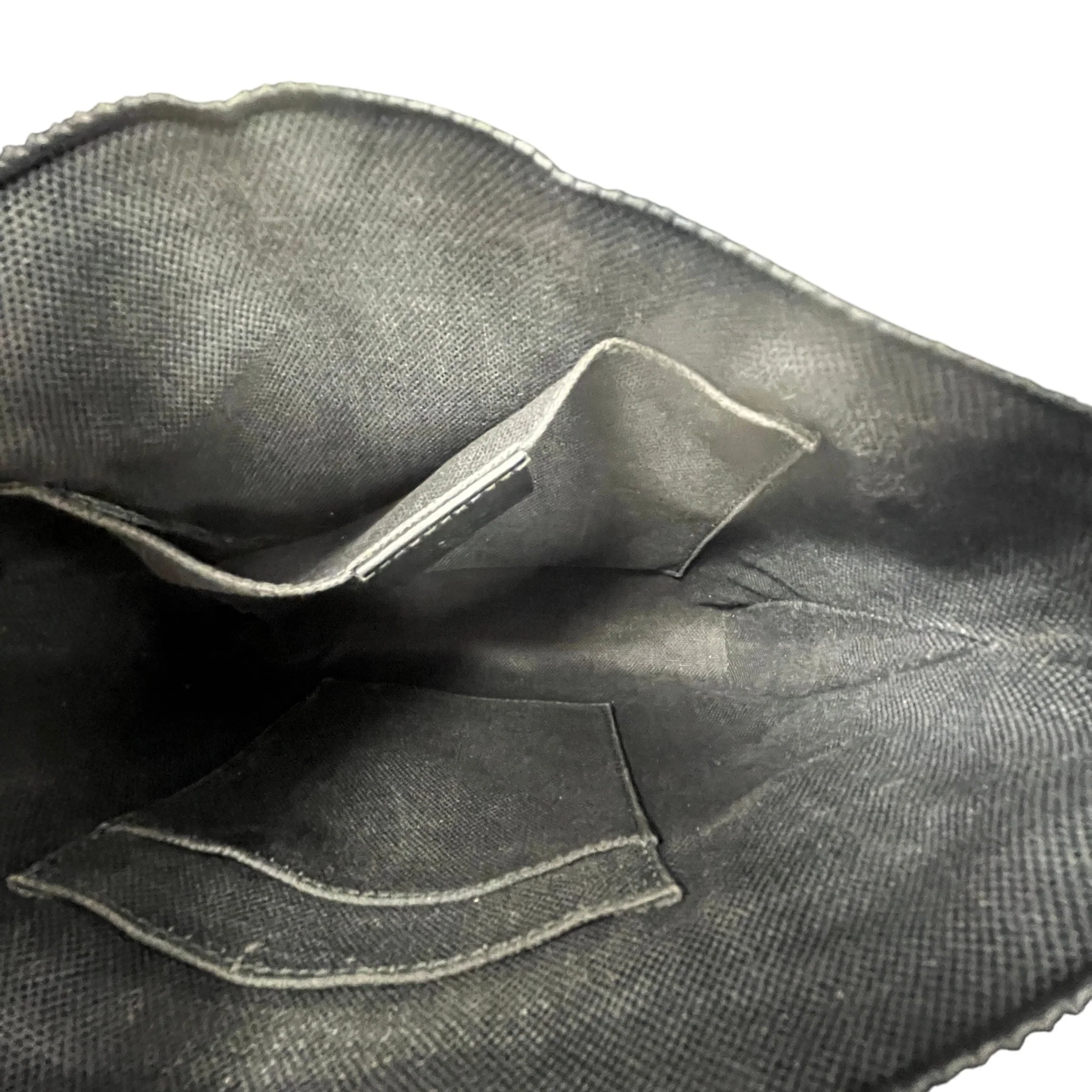Men's Gg Supreme Messenger Bag Black - Image 9