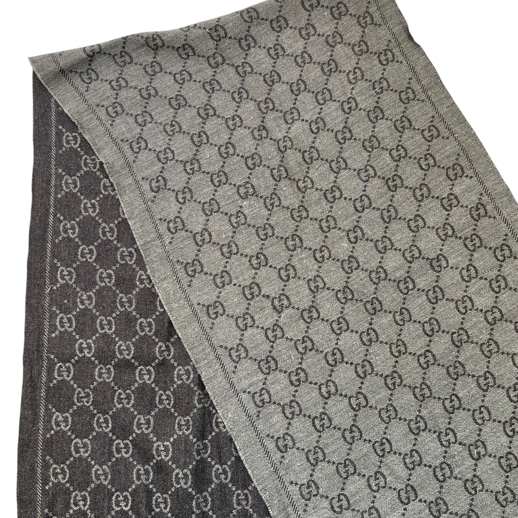 Men's Gg Supreme Scarf Grey - Image 12