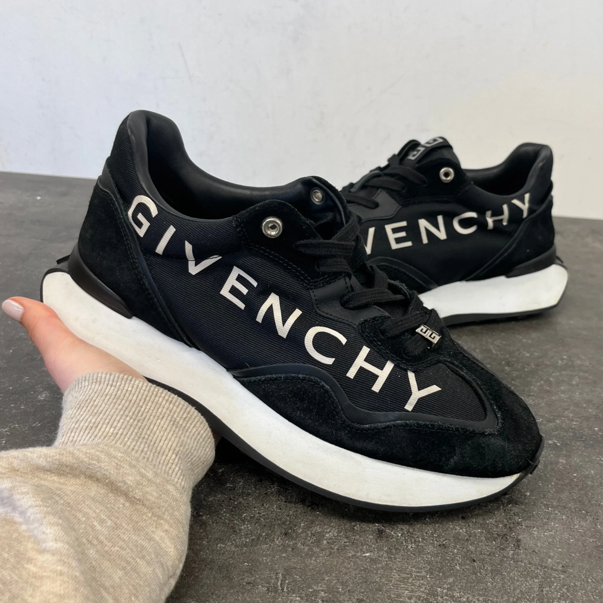 Men's Giv Runner Low Trainers Black Size EU 40 / UK 6 - Image 13