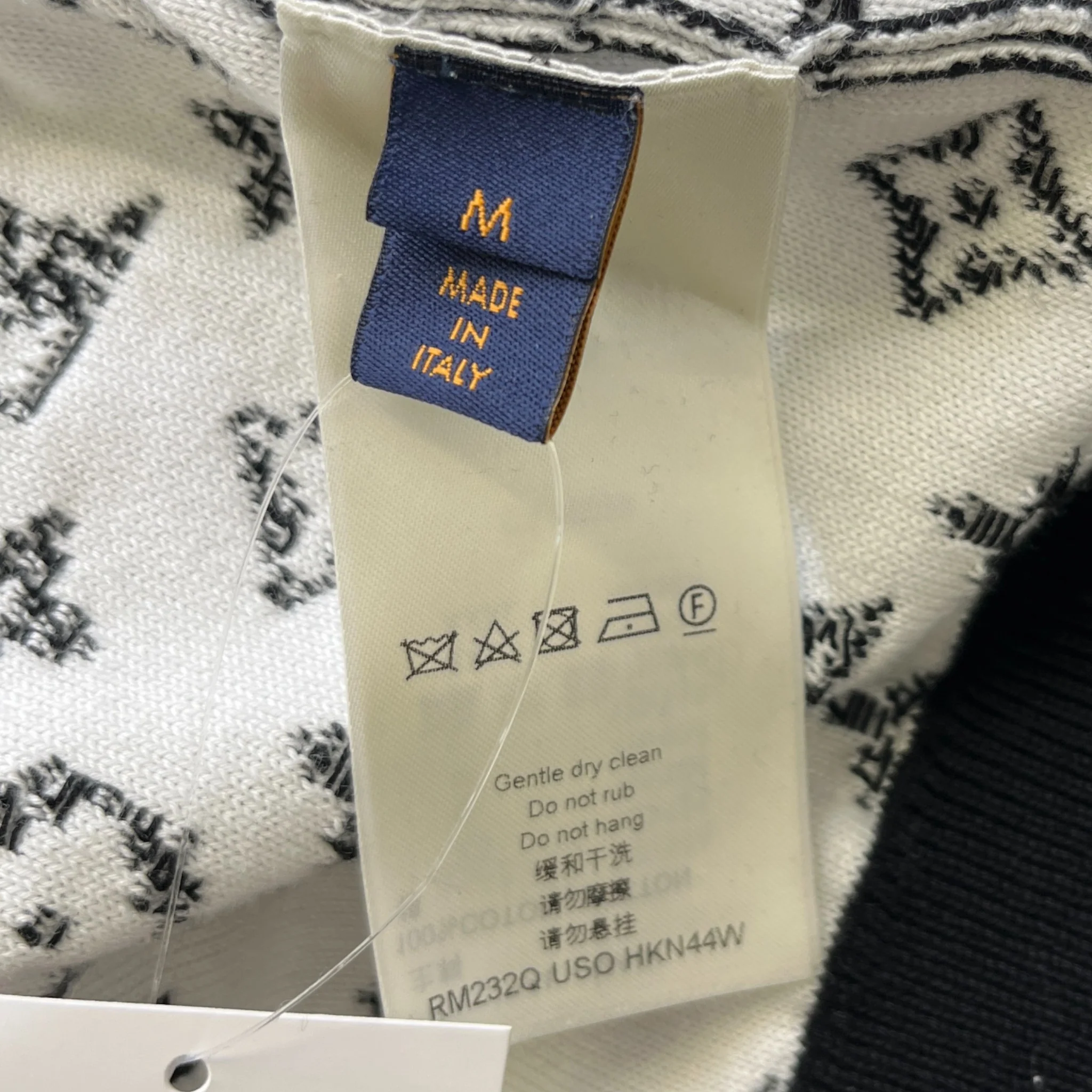 Men's Gradient Monogram Jumper Black Size M - Image 6