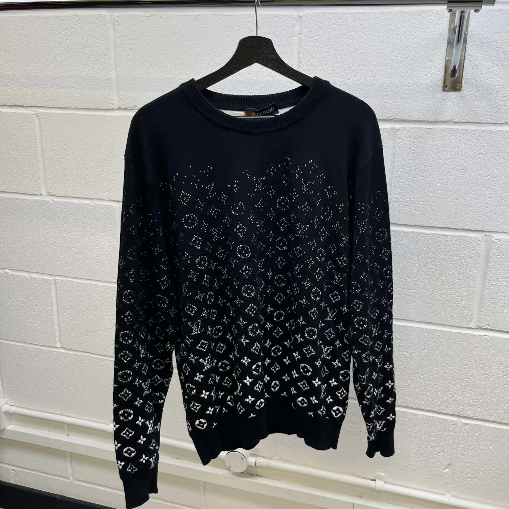 Men's Gradient Monogram Jumper Black Size M - Image 8
