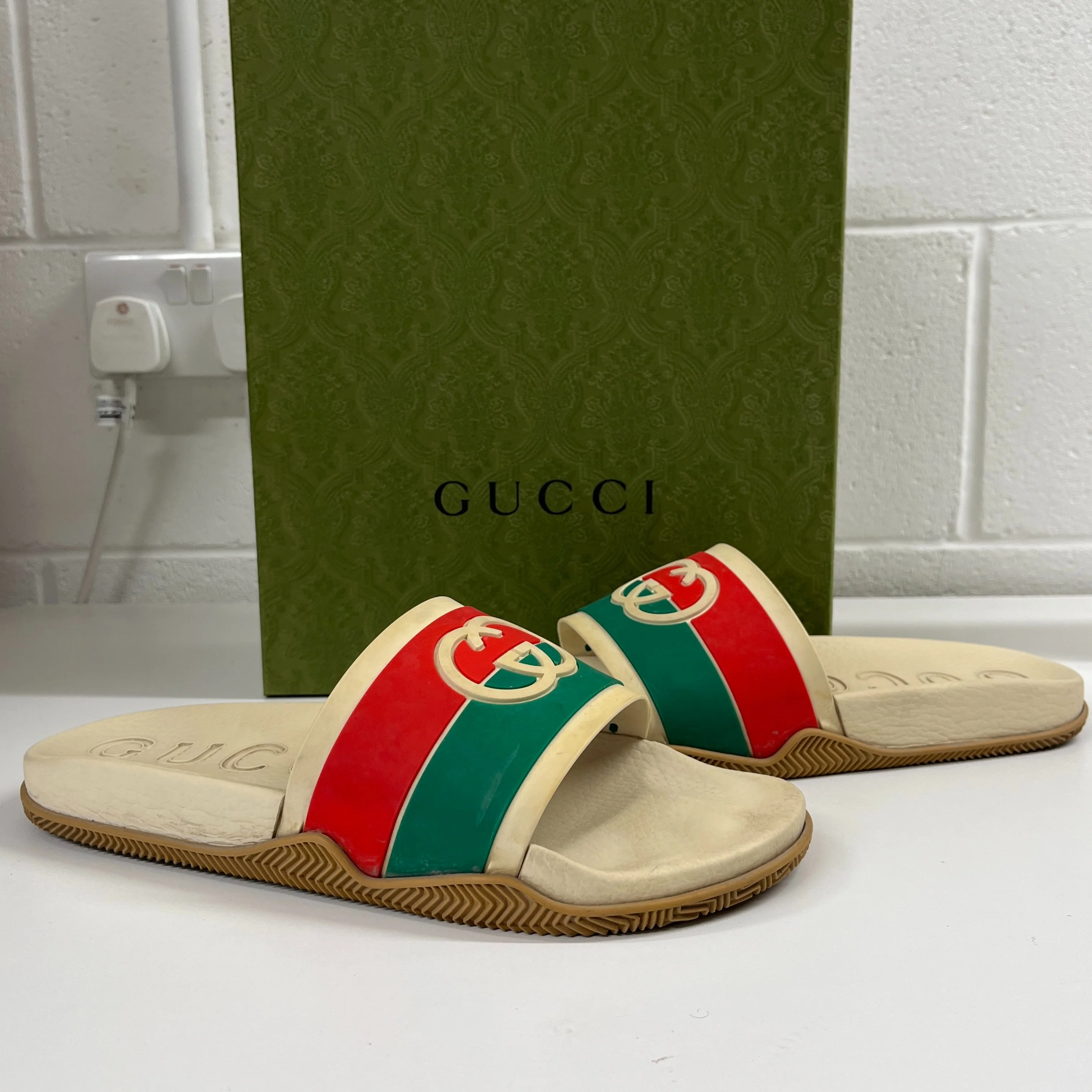 Men's Interlocking G Web Slides Beige Size EU 44 / UK 10 - Image 11