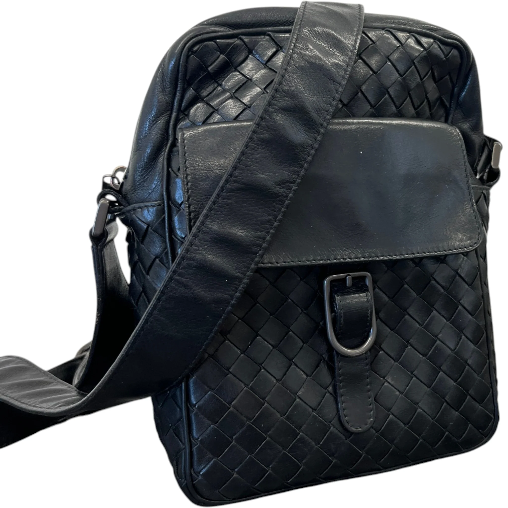 Men's Intrecciato Messenger Bag Black - Image 4