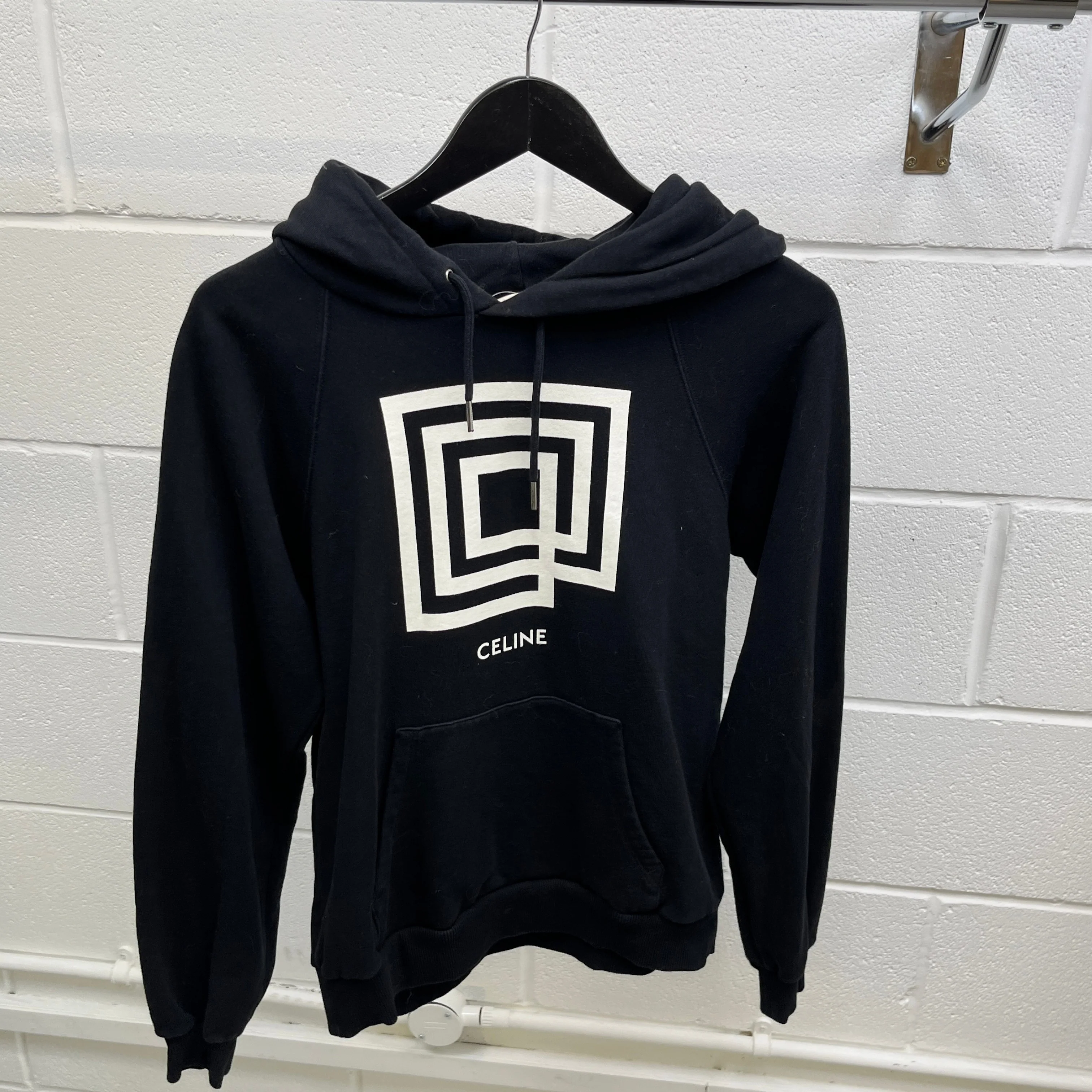 Men's Invitation Logo Hoodie Black Size L - Image 8