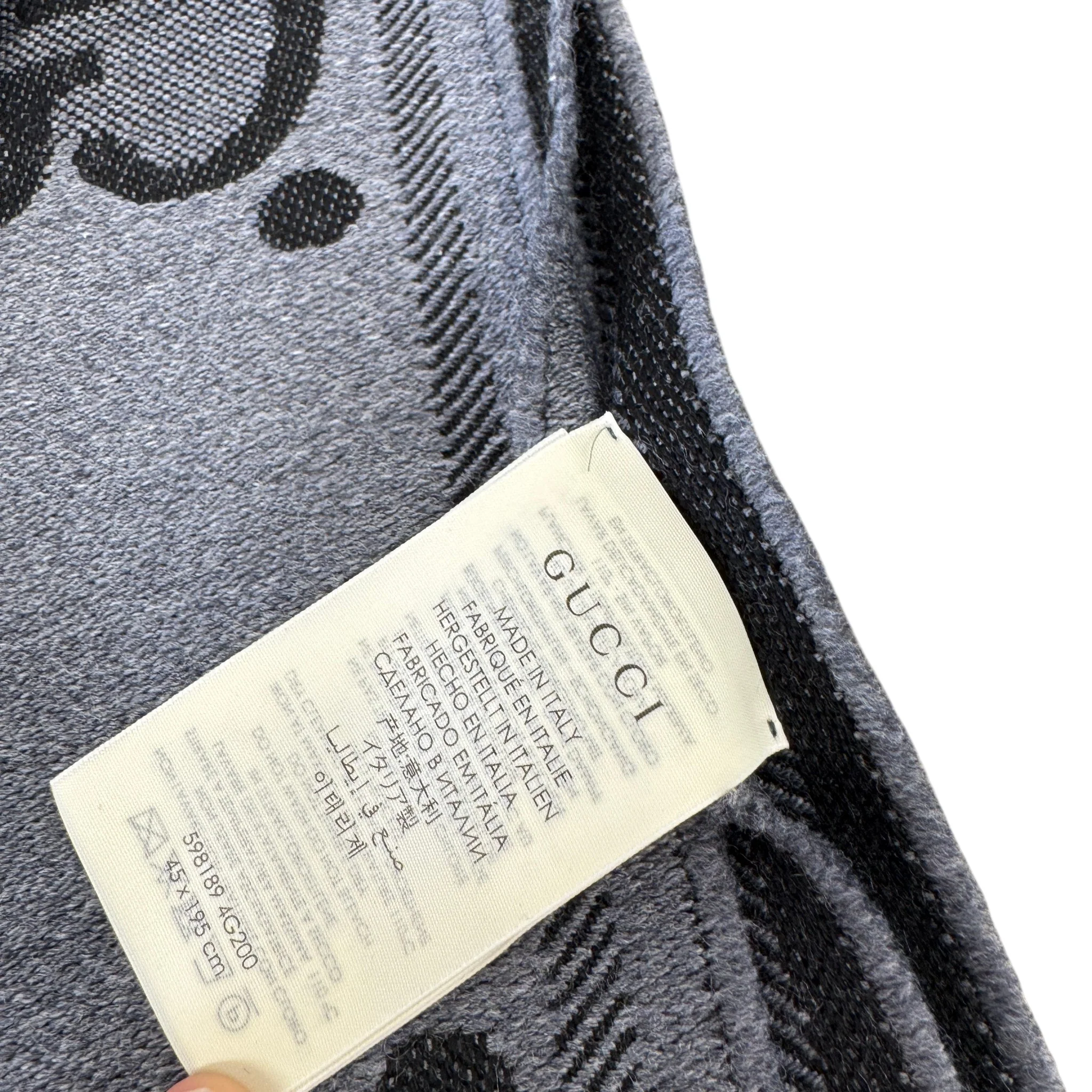 Men's Jumbo Gg Scarf Charcoal - Image 5