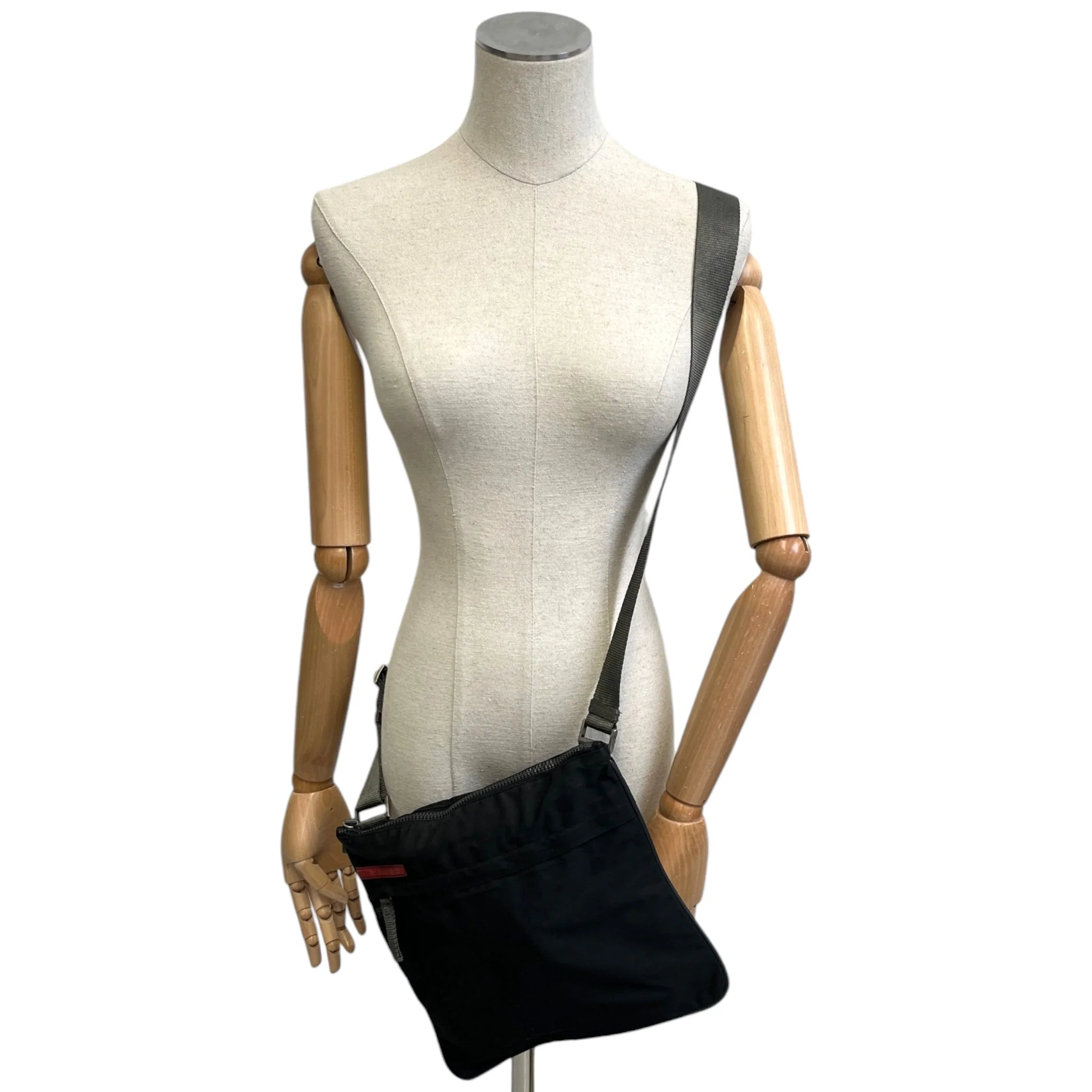 Men's Linea Rosa Messenger Bag Black - Image 2