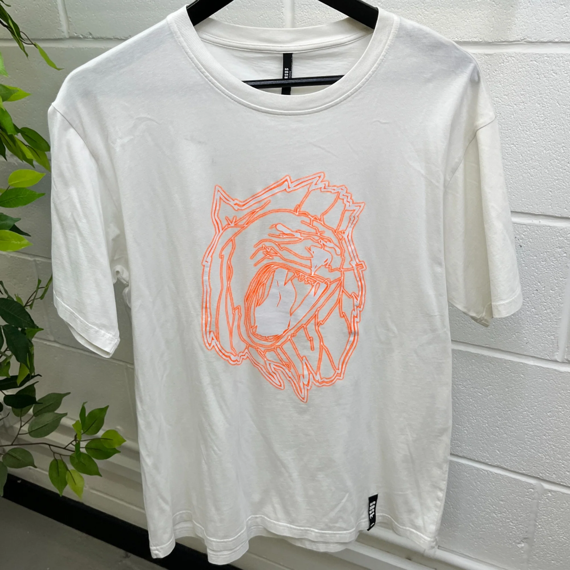 Men's Lions Head Logo Print T-Shirt White Size M - Image 8