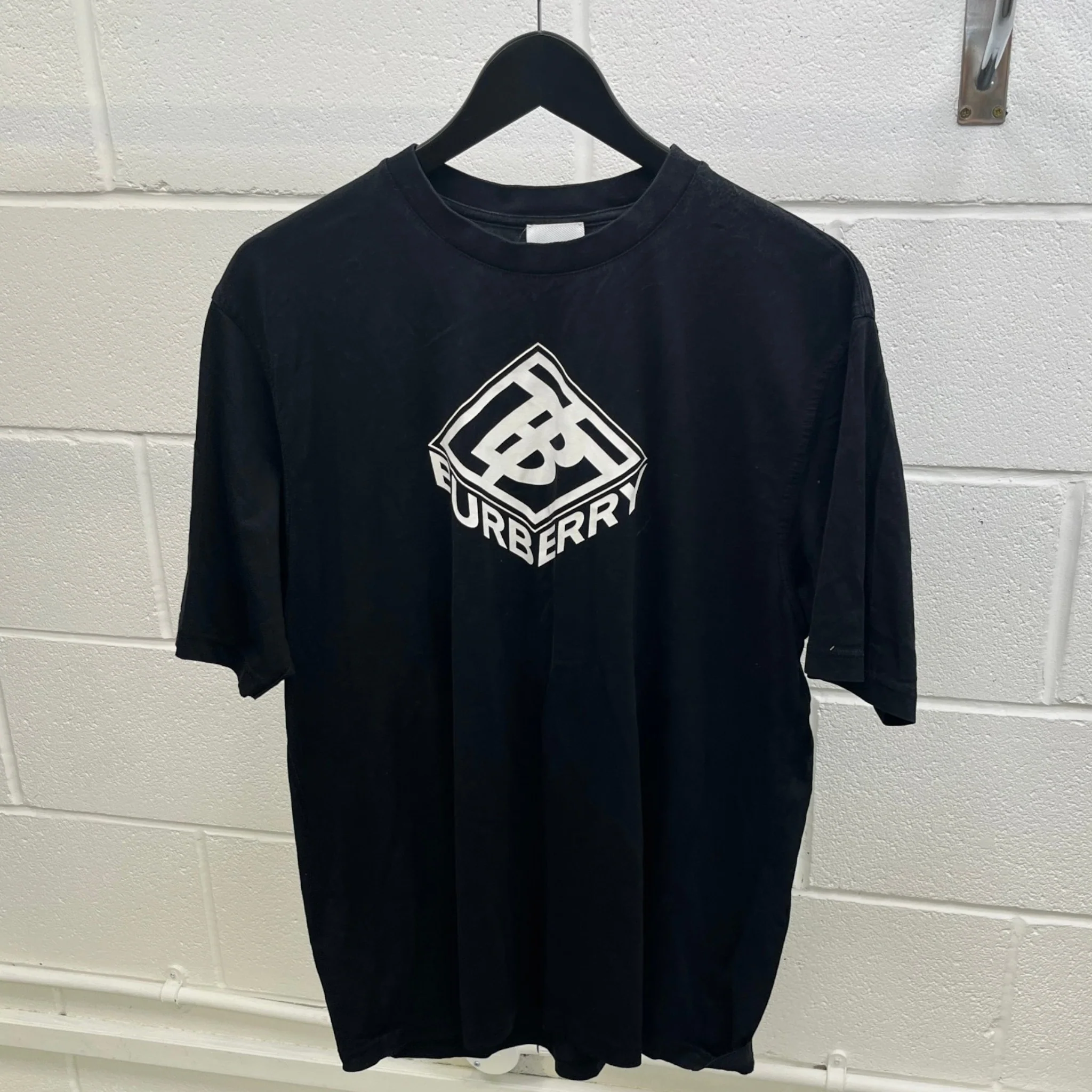 Men's Logo Print T-Shirt Black Size M - Image 8