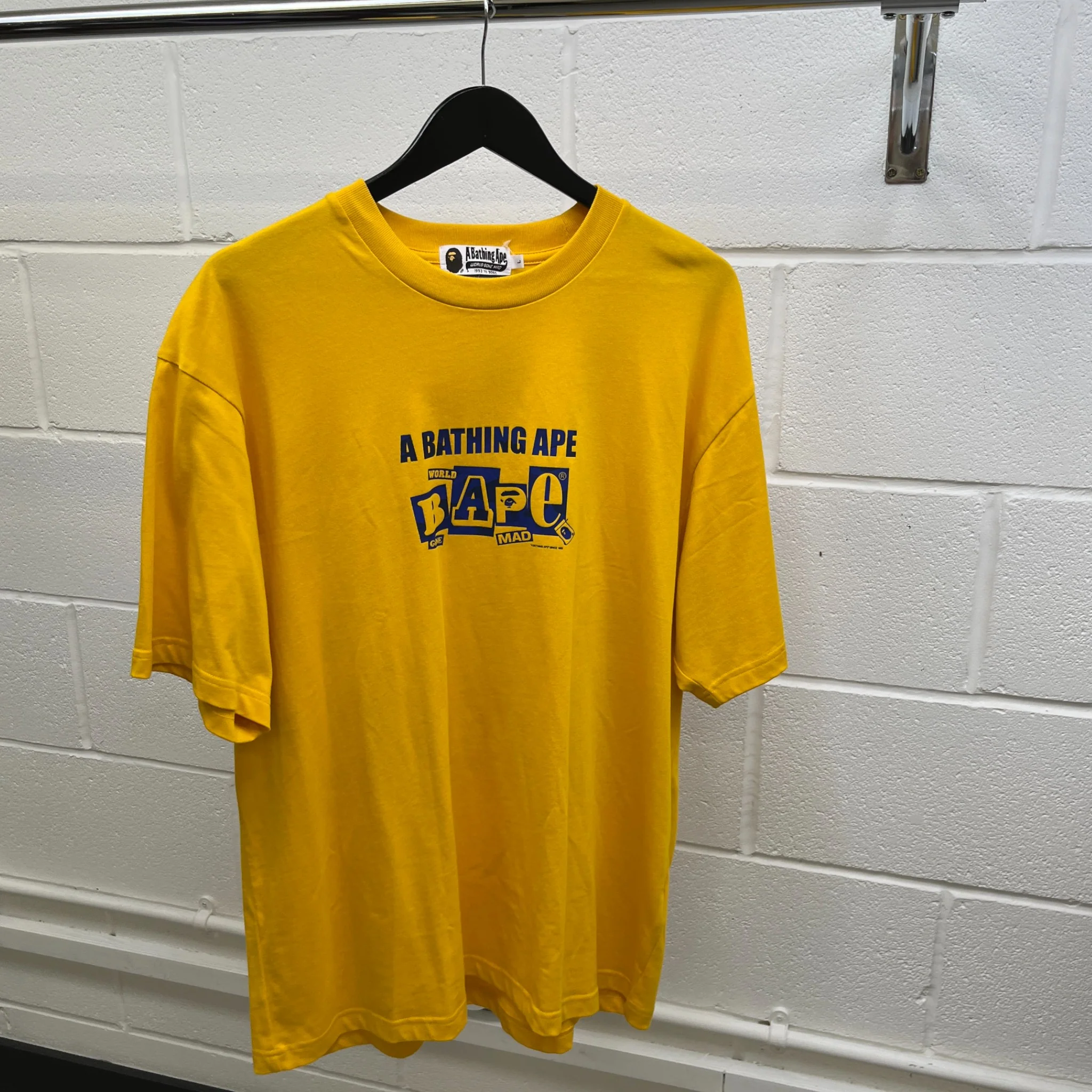 Men's Logo Print T-Shirt Yellow Size L - Image 8