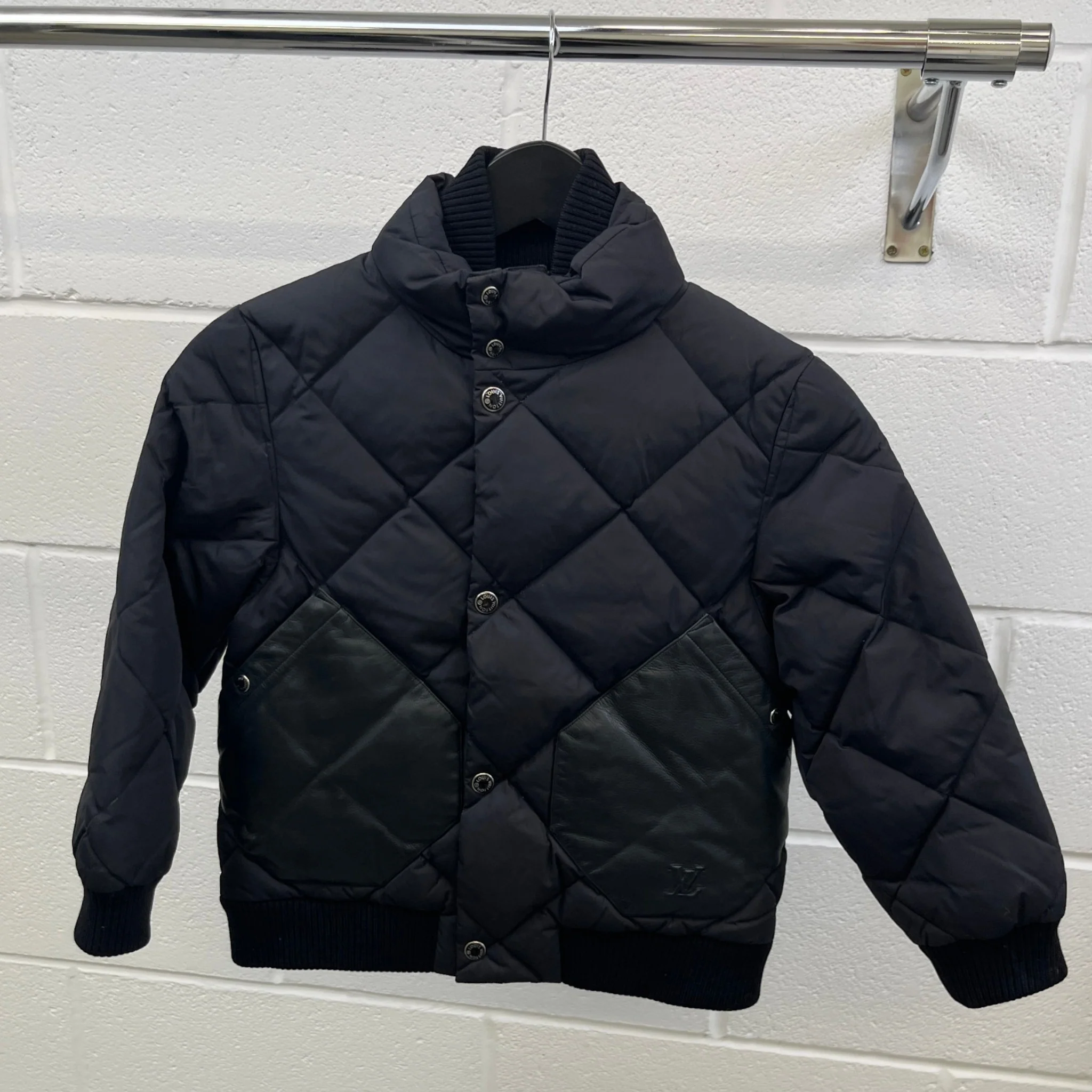 Men's Lv Quilted & Leather Kids Boys Age 6 Down Jacket Black Size XXS - Image 10