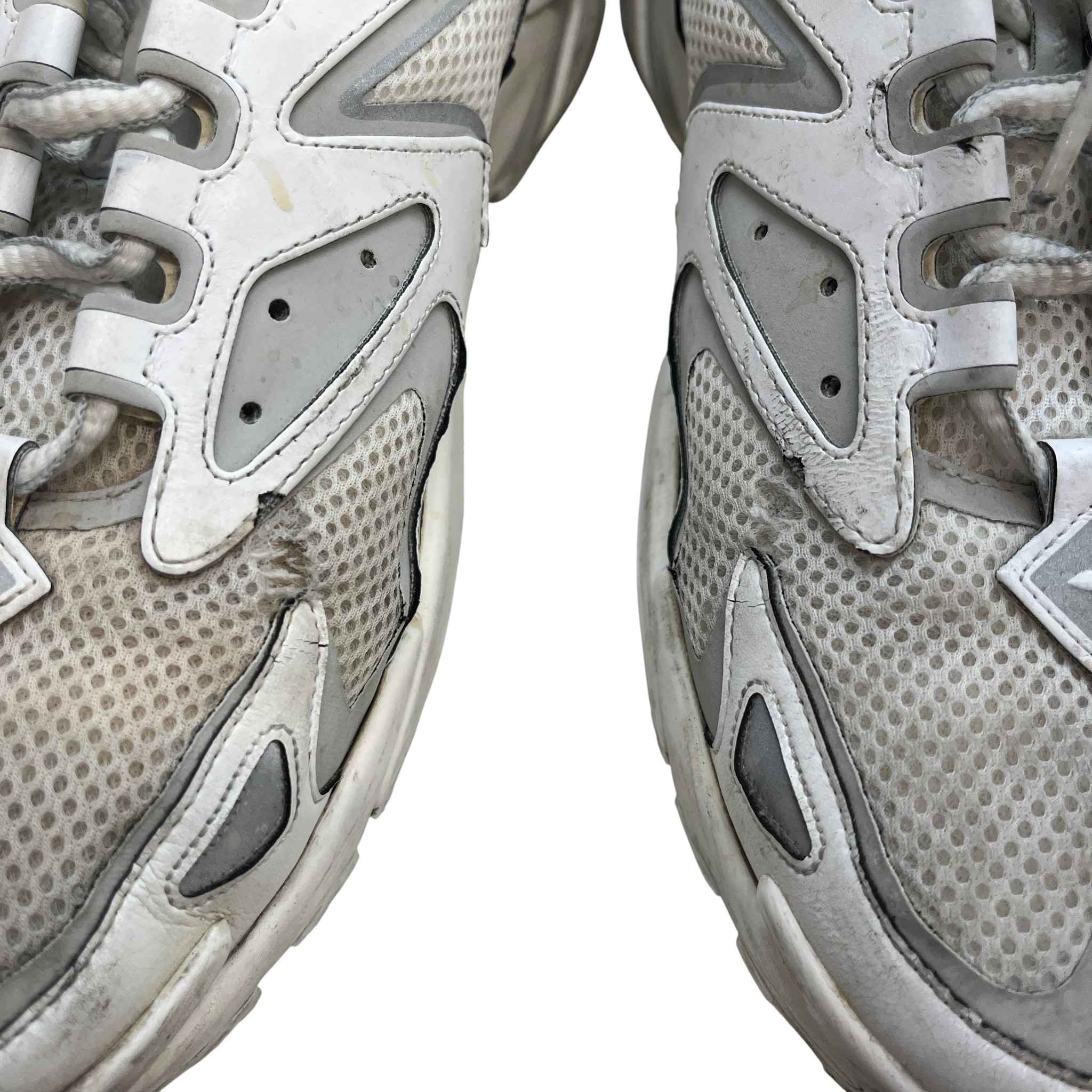 Men's Lv Runner Tatic Low Trainers White Size EU 43 / UK 9 - Image 14