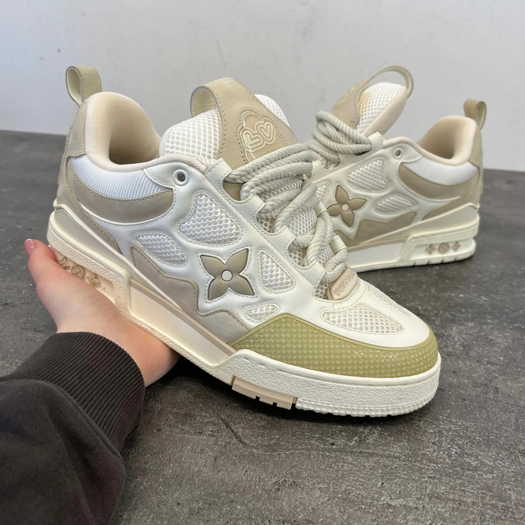 Men's Lv Skate Low Trainers Beige Size EU 40.5 / UK 6.5 - Image 12